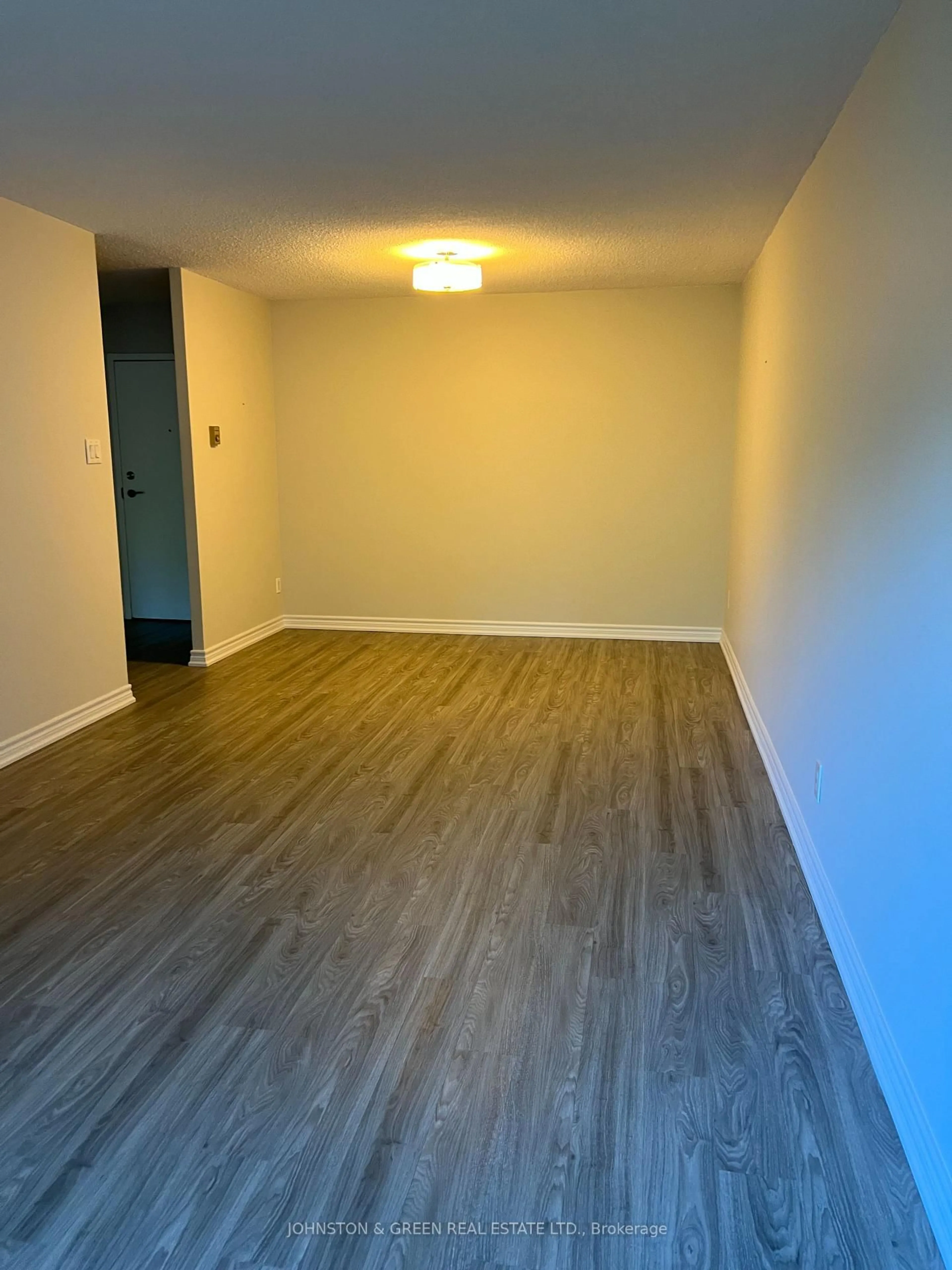 A pic of a room for 40 Baif Blvd #311, Richmond Hill Ontario L4C 5M9