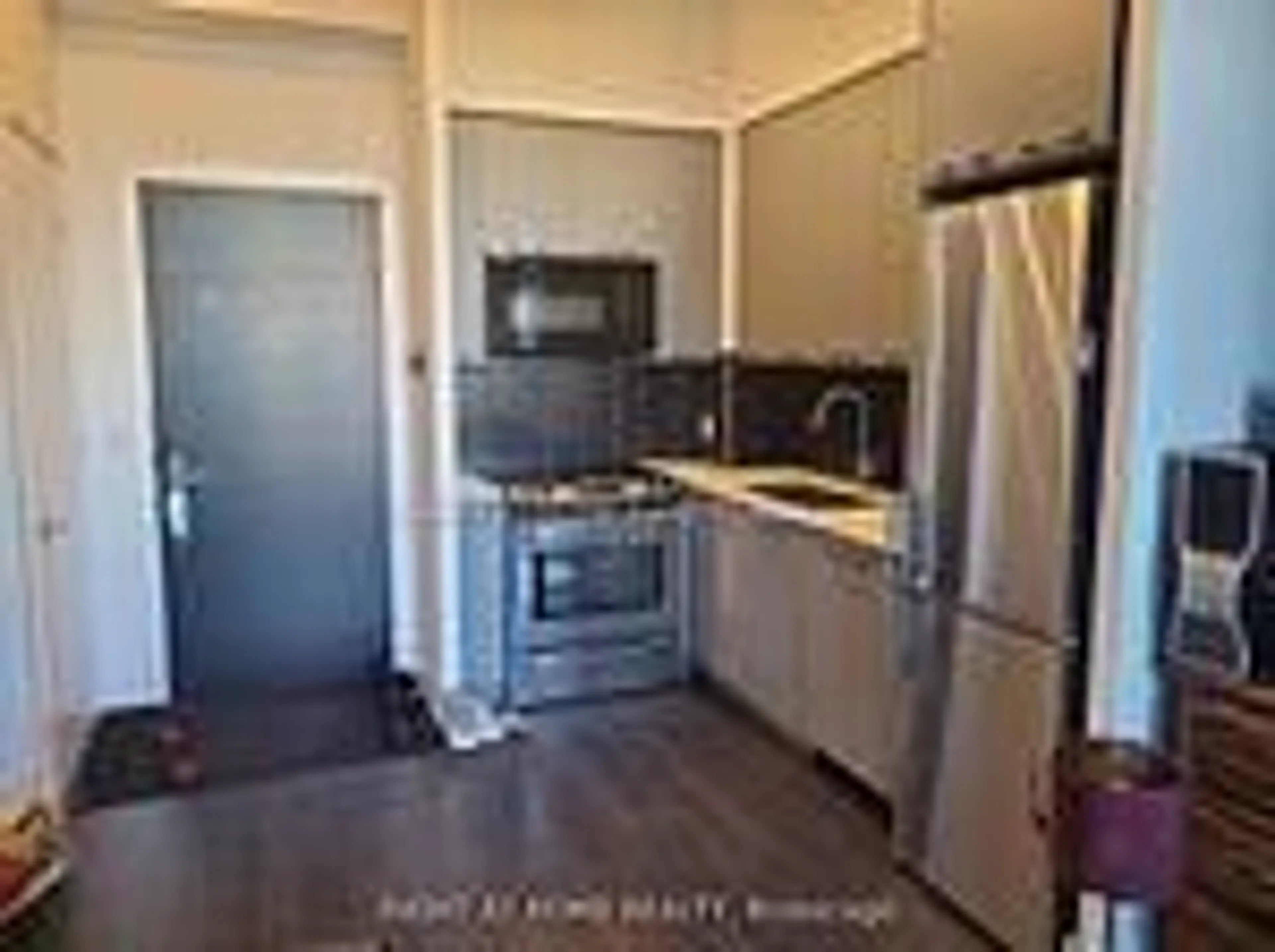 Standard kitchen, unknown for 9471 Yonge St #335, Richmond Hill Ontario L4C 1V4