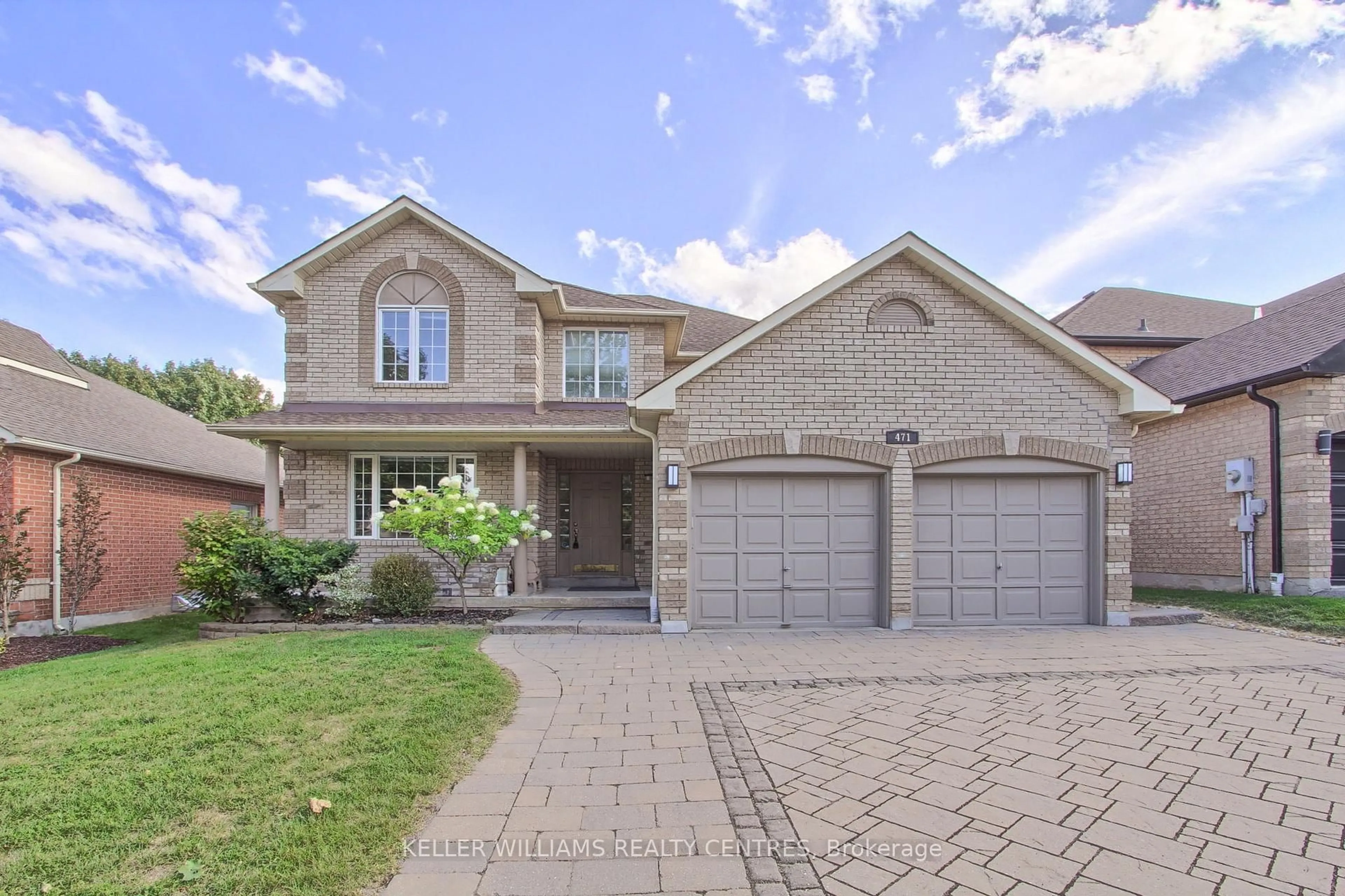 Home with brick exterior material, street for 471 Binns Ave, Newmarket Ontario L3X 1T8