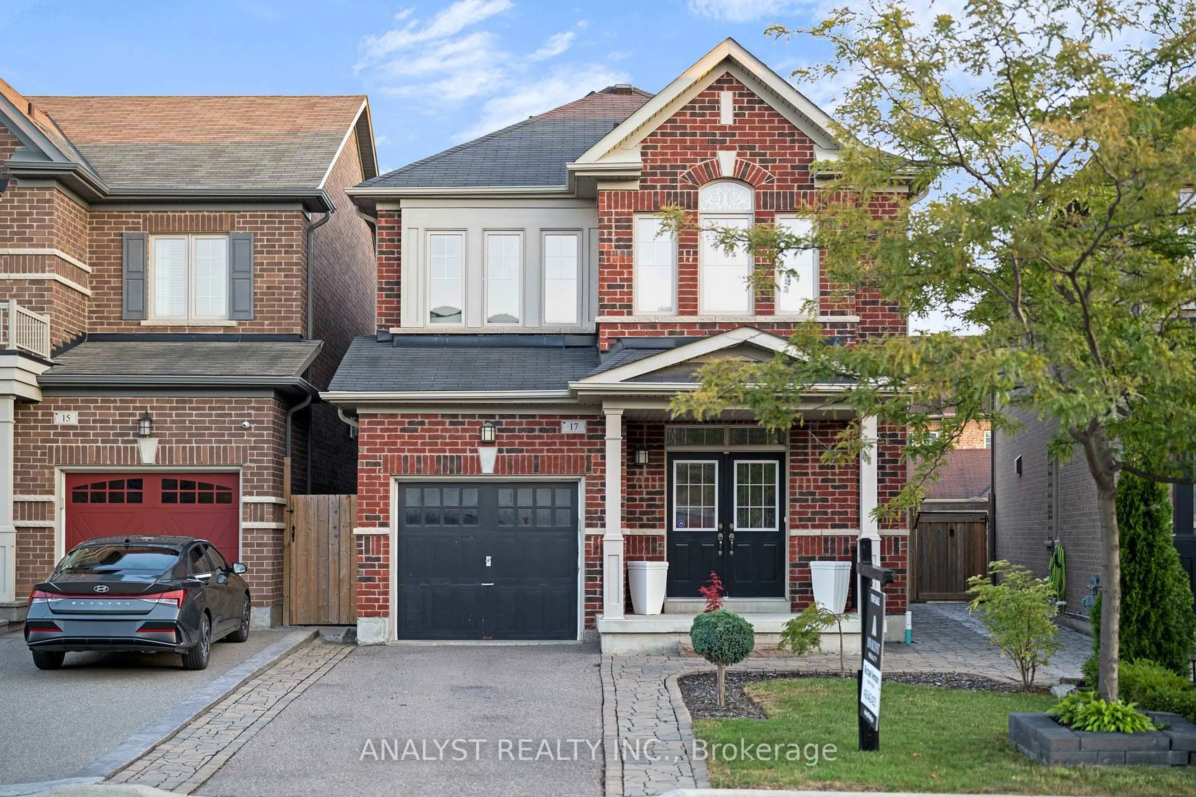 Home with brick exterior material, street for 17 Herzl St, Vaughan Ontario L4H 3Y4