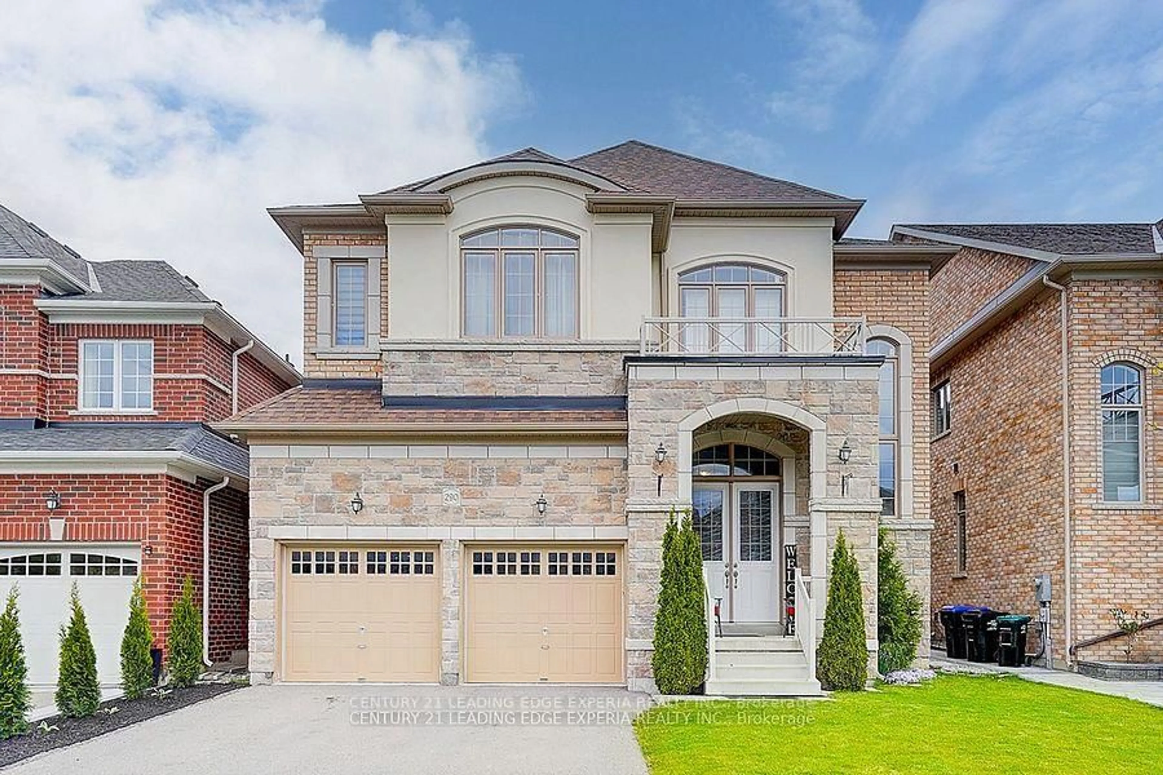 Home with brick exterior material, street for 290 Inverness Way, Bradford West Gwillimbury Ontario L3Z 2A6