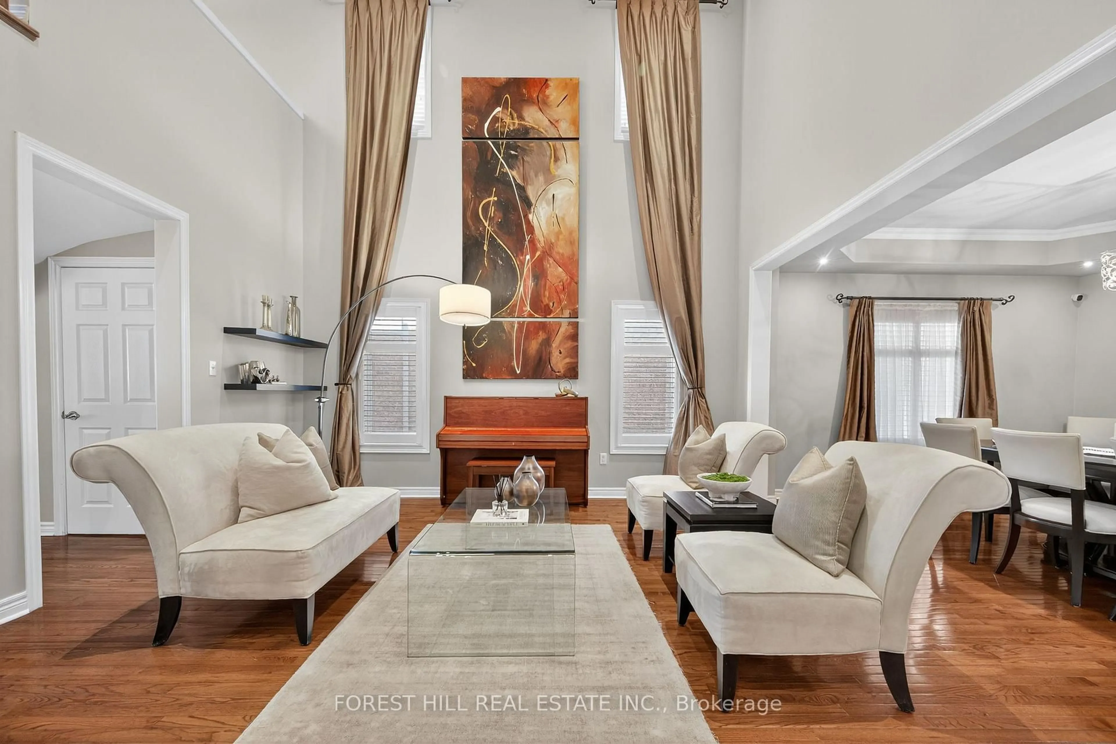 Living room with furniture, unknown for 271 Autumn Hill Blvd, Vaughan Ontario L4J 8Y4