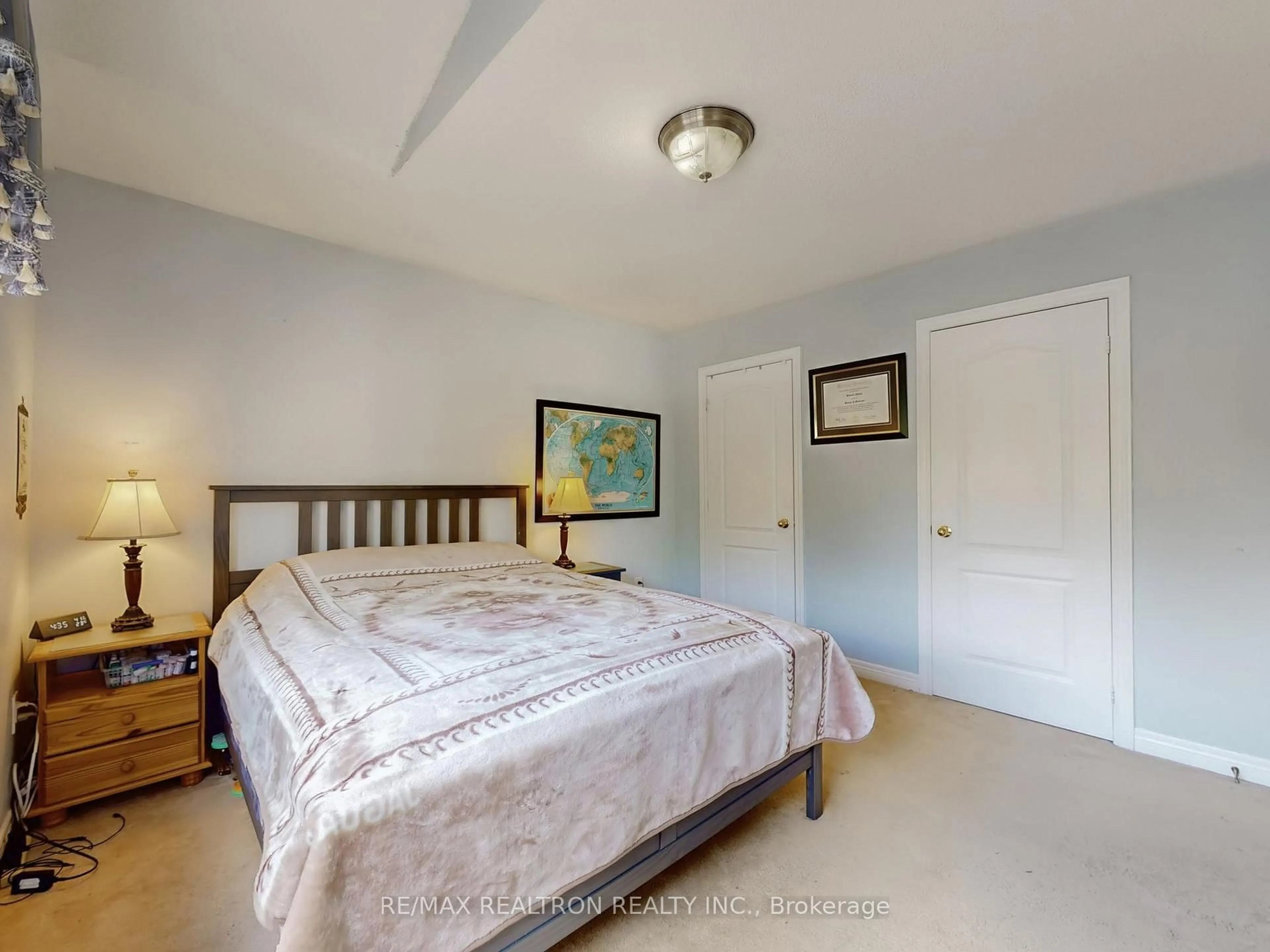 Bedroom with bed, unknown for 6 Rouge Fairway St, Markham Ontario L3S 4H5