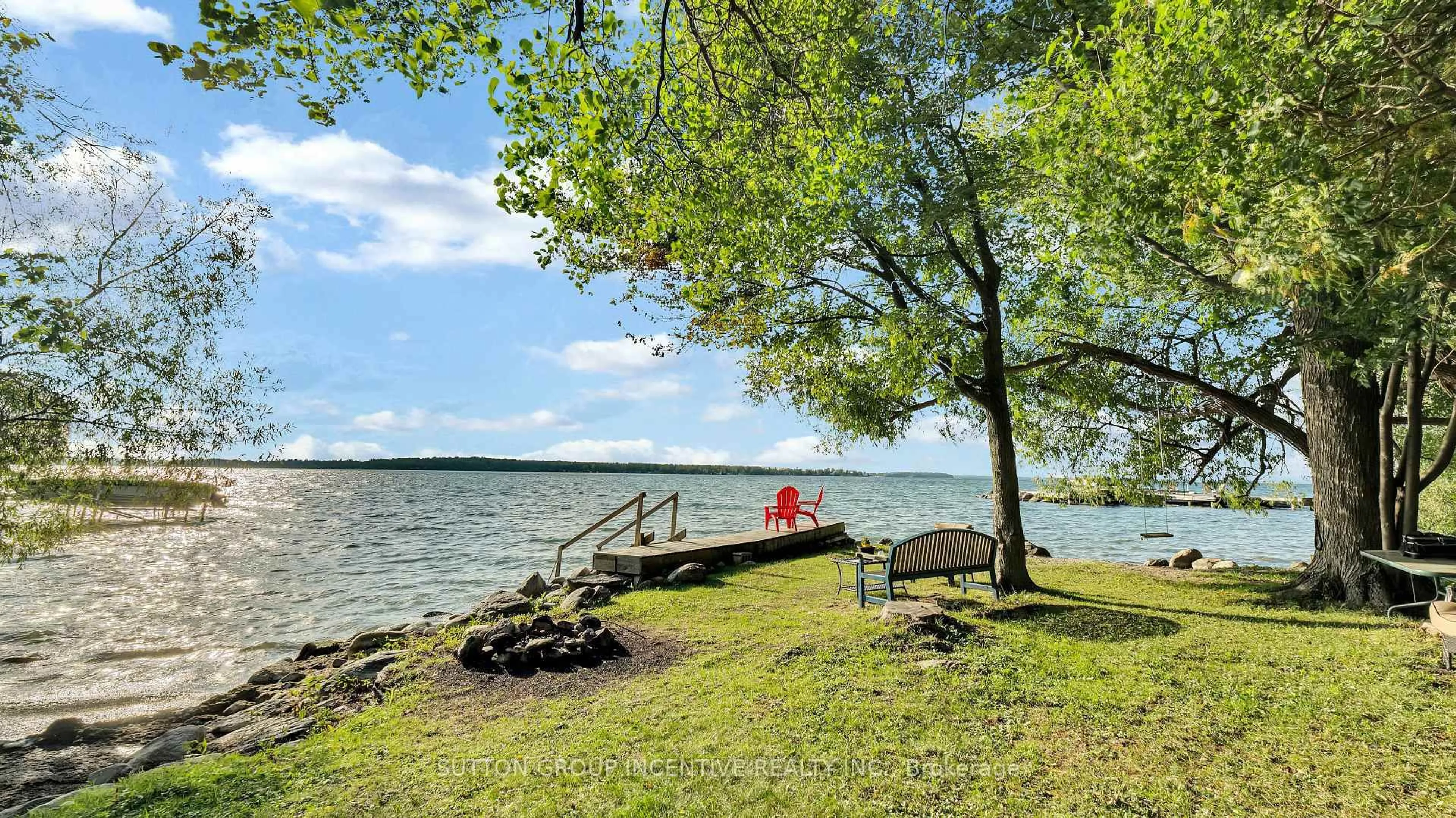 Patio, water/lake/river/ocean view for 844 Trivetts Rd, Georgina Ontario L4P 3E9