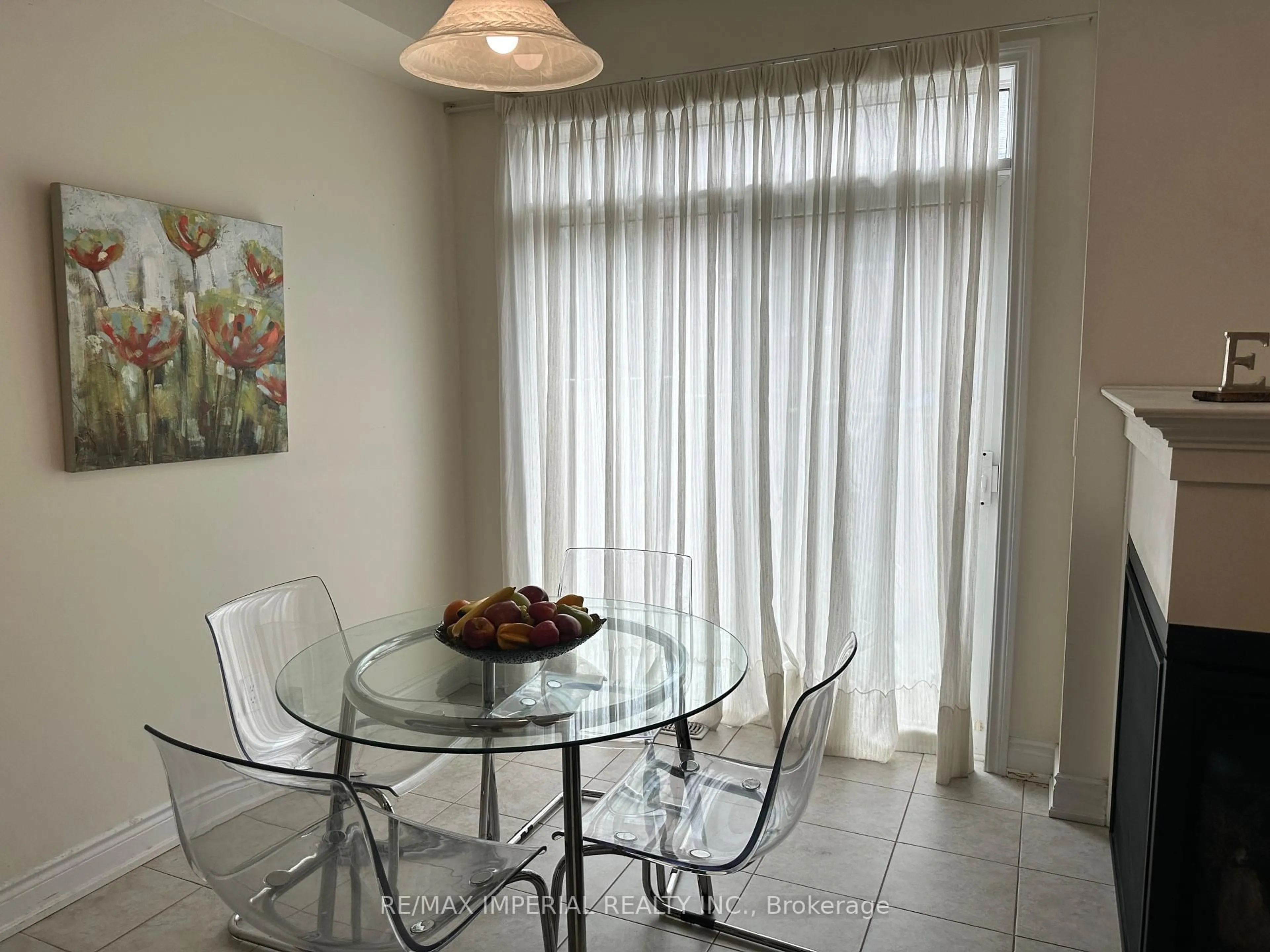 Dining room, unknown for 43 Mazarine Lane, Richmond Hill Ontario L4S 0G2