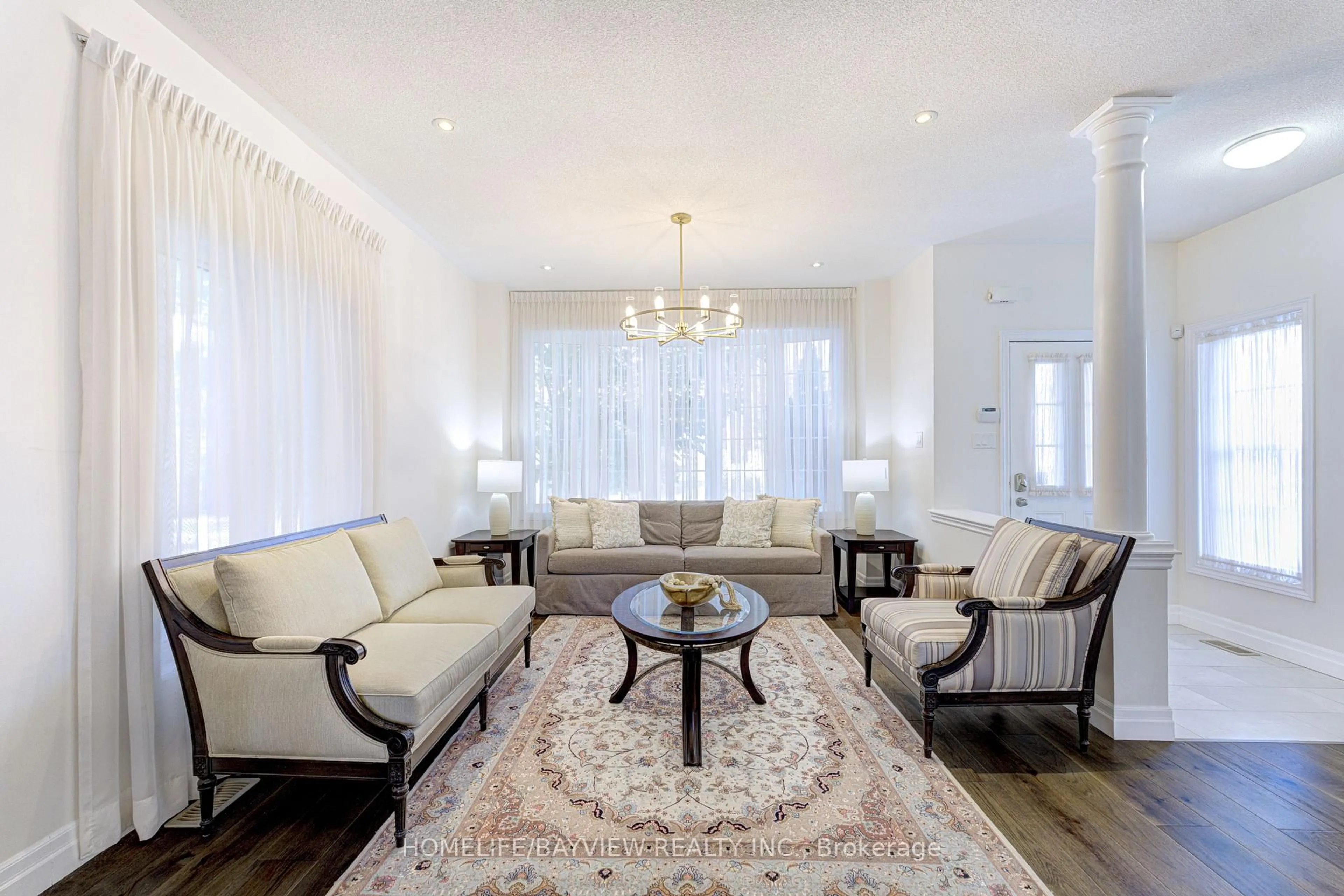 Living room with furniture, unknown for 95 Alpaca Dr, Richmond Hill Ontario L4E 0R1