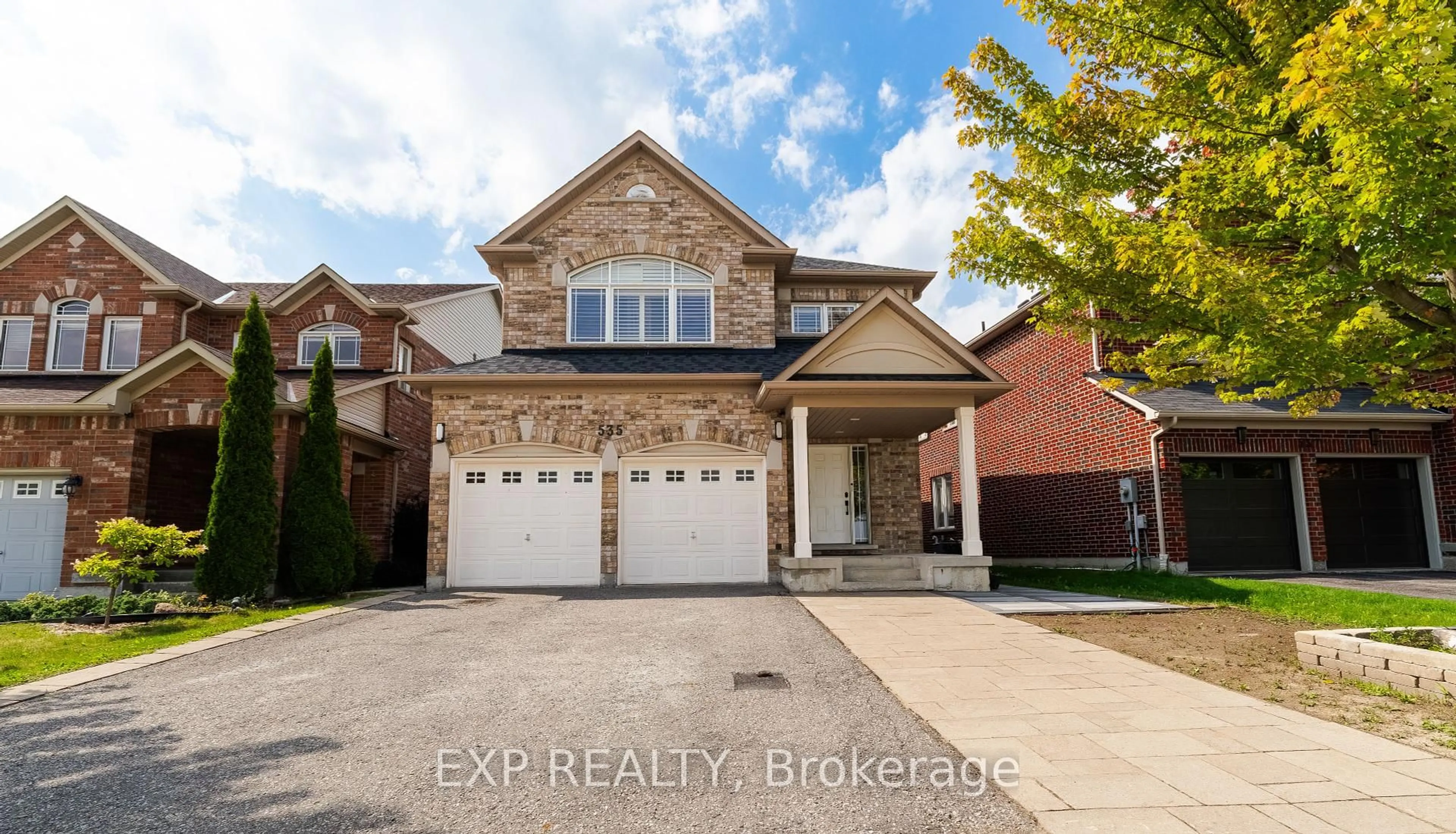 Home with brick exterior material, street for 535 Woodspring Ave, East Gwillimbury Ontario L9N 0C1