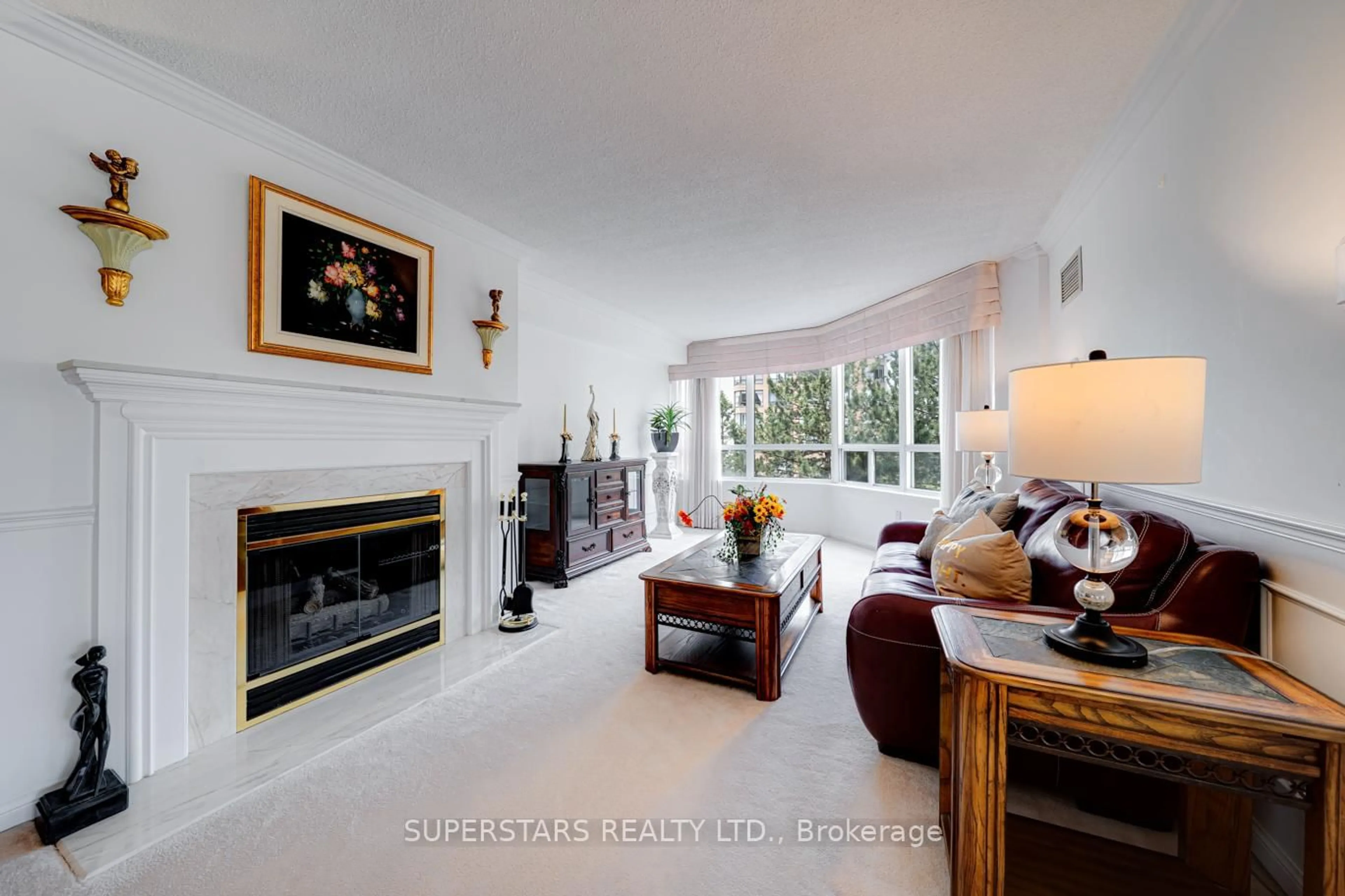 Living room with furniture, unknown for 610 Bullock Dr #415, Markham Ontario L3R 0G1