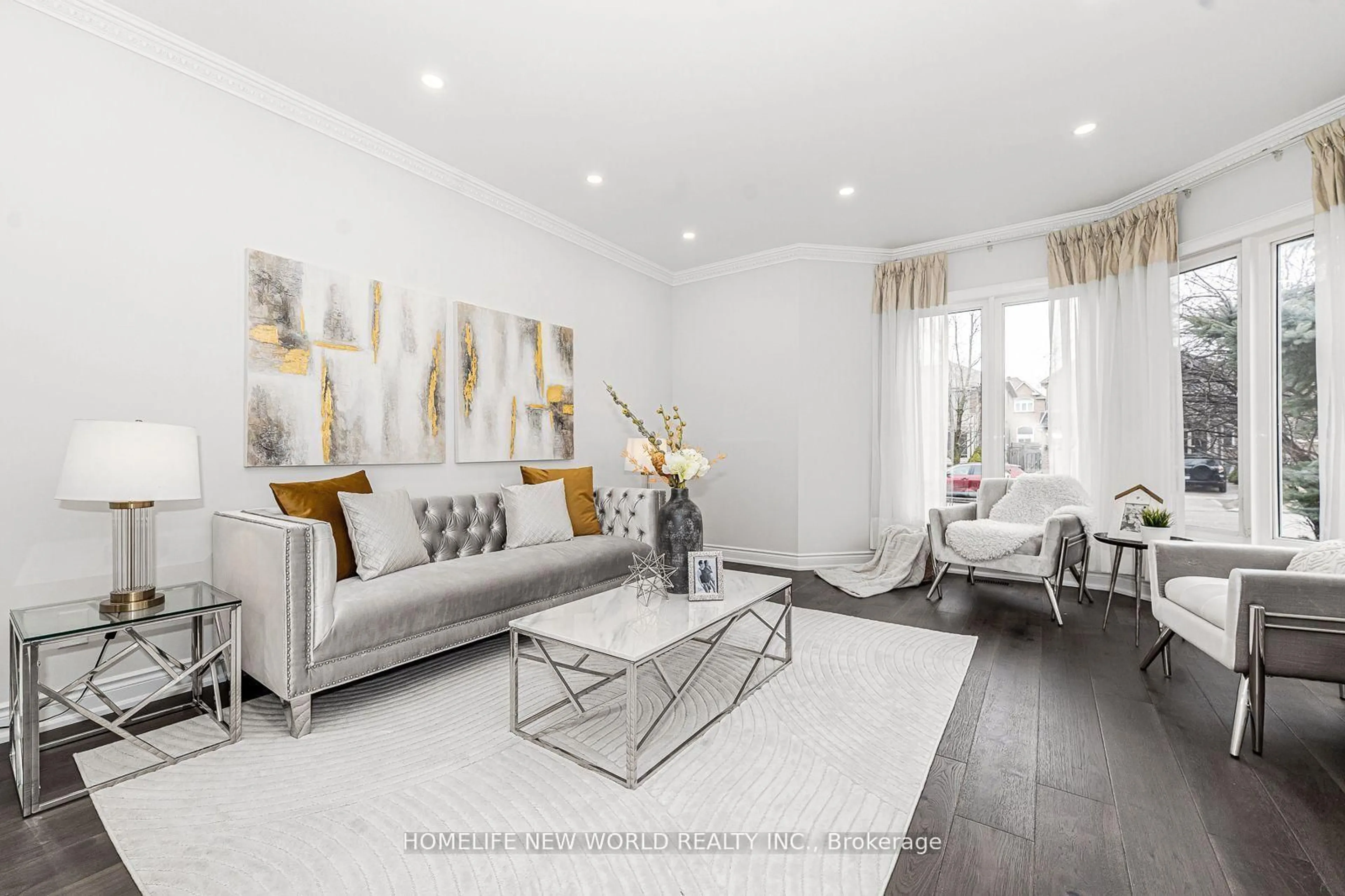 Living room with furniture, unknown for 11 Fortune Cres, Richmond Hill Ontario L4S 1S5