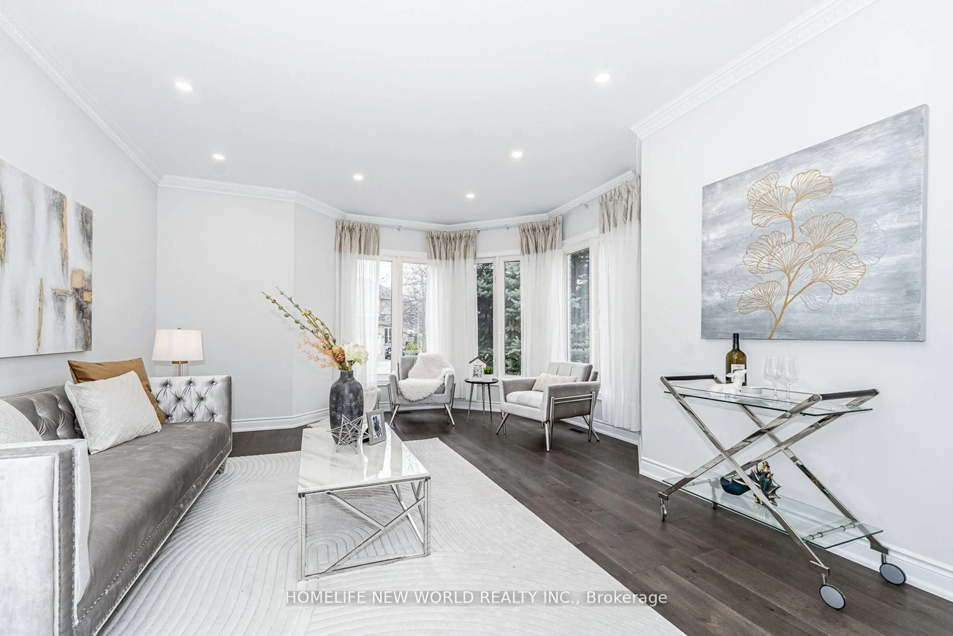 Living room with furniture, unknown for 11 Fortune Cres, Richmond Hill Ontario L4S 1S5