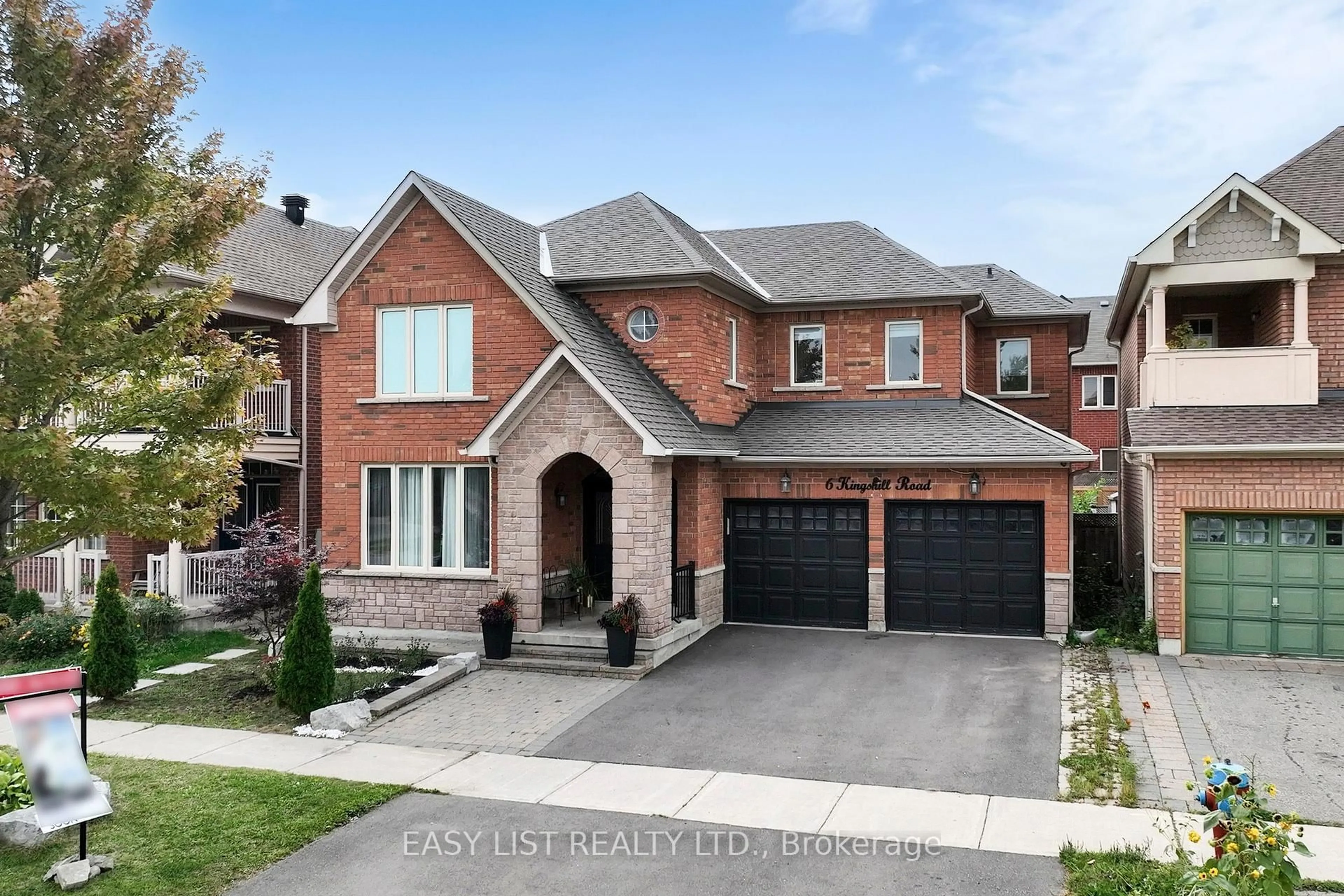 Home with brick exterior material, street for 6 Kingshill Rd, Richmond Hill Ontario L4E 4B1