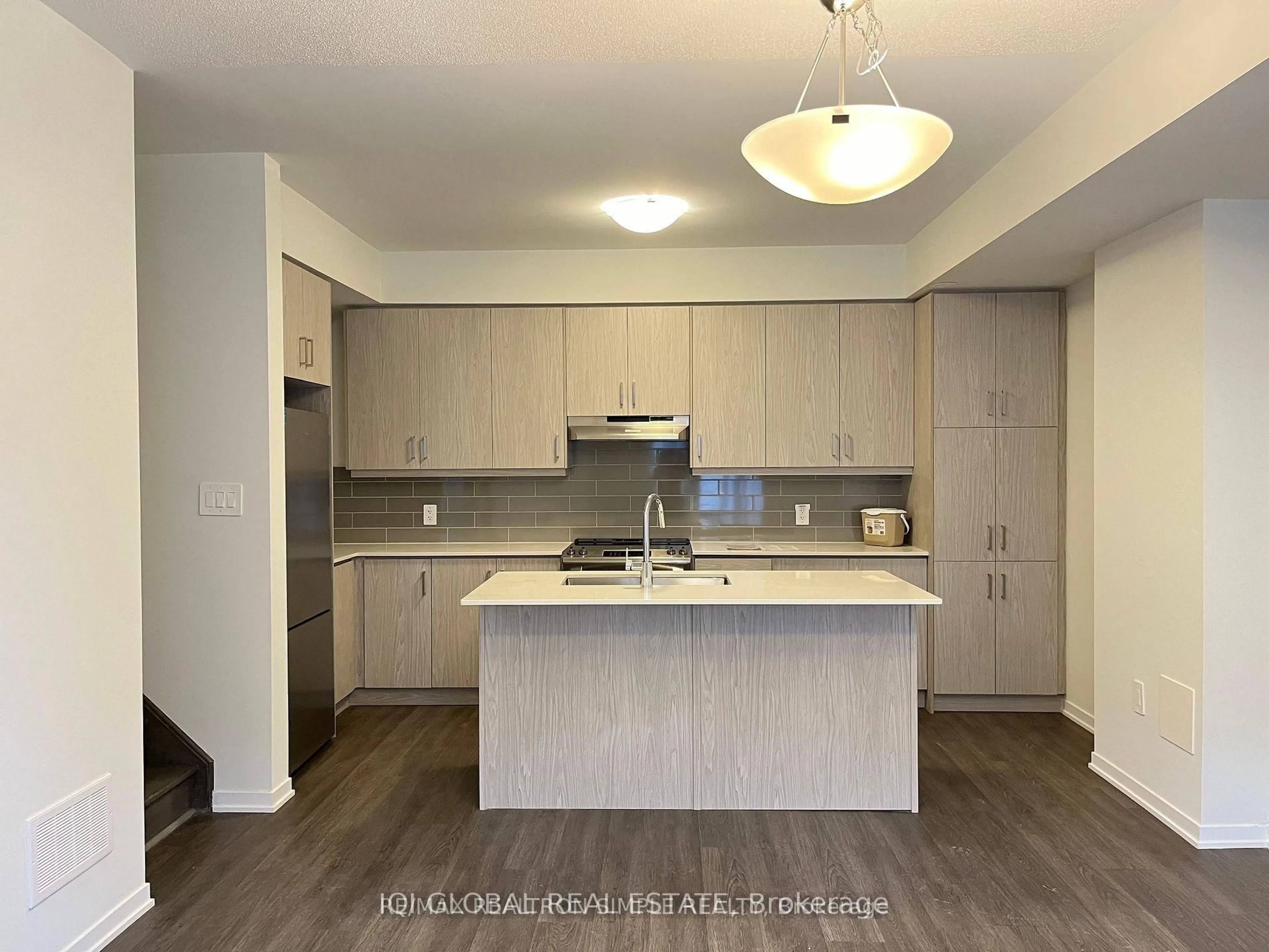 Open concept kitchen, unknown for 10 Almond Blossom Mews #108, Vaughan Ontario L4K 0N6