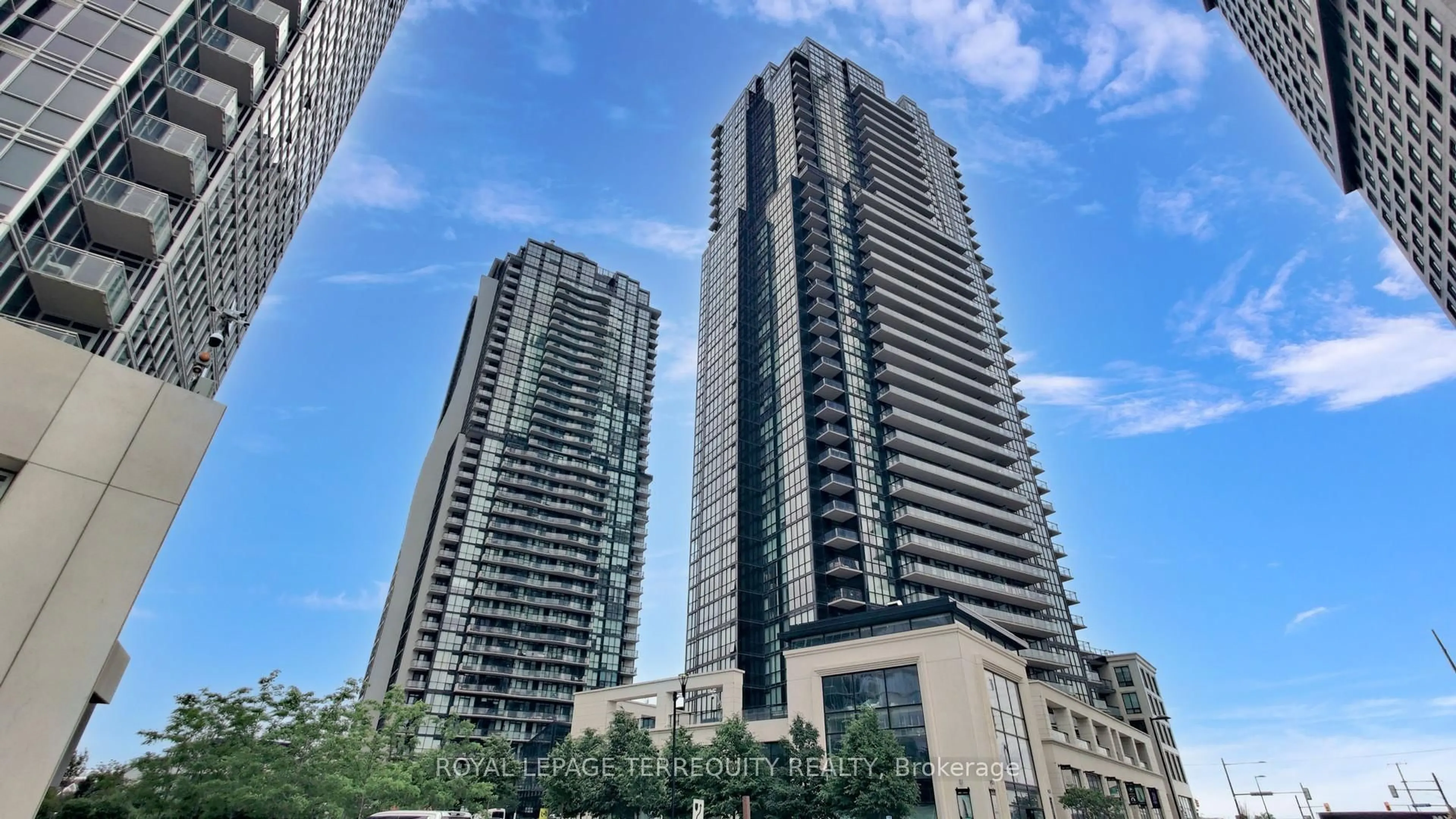 Unknown for 2900 Highway 7 St #910, Vaughan Ontario L4K 0G3
