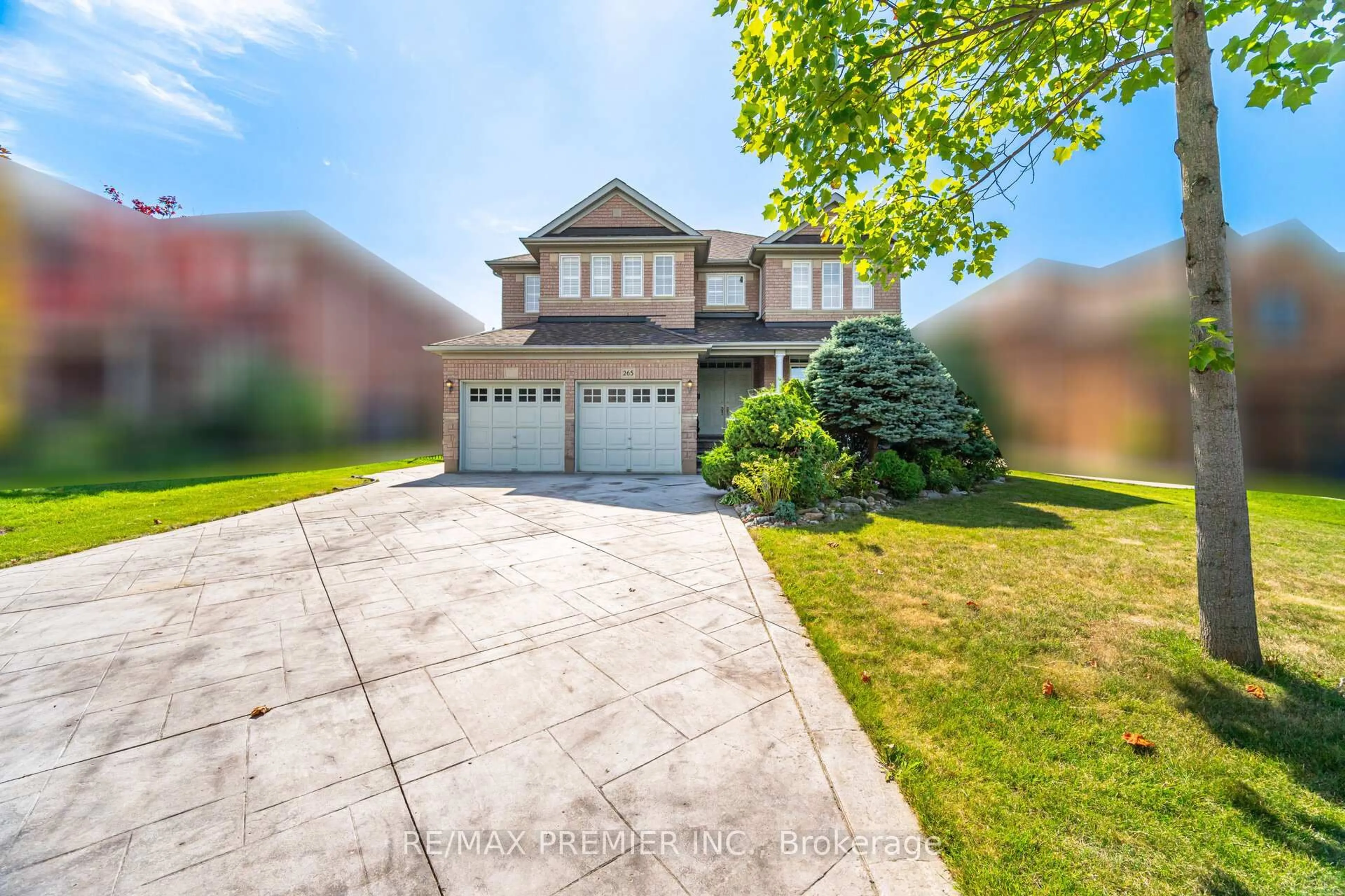 Unknown for 265 Julia Valentina Ave, Vaughan Ontario L4H 1Z4