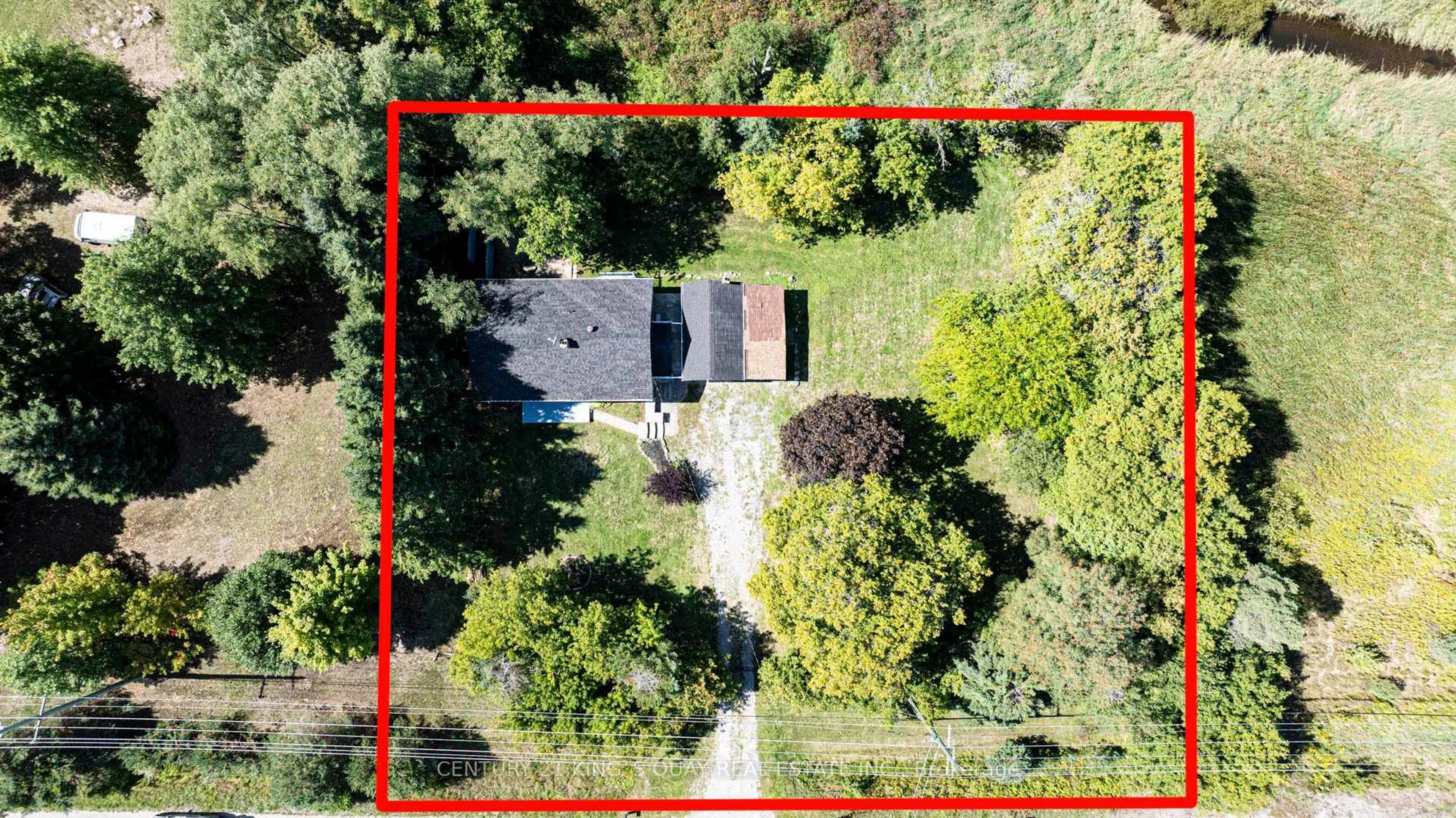 A pic from outside/outdoor area/front of a property/back of a property/a pic from drone, building for 21726 48, East Gwillimbury Ontario L0G 1M0