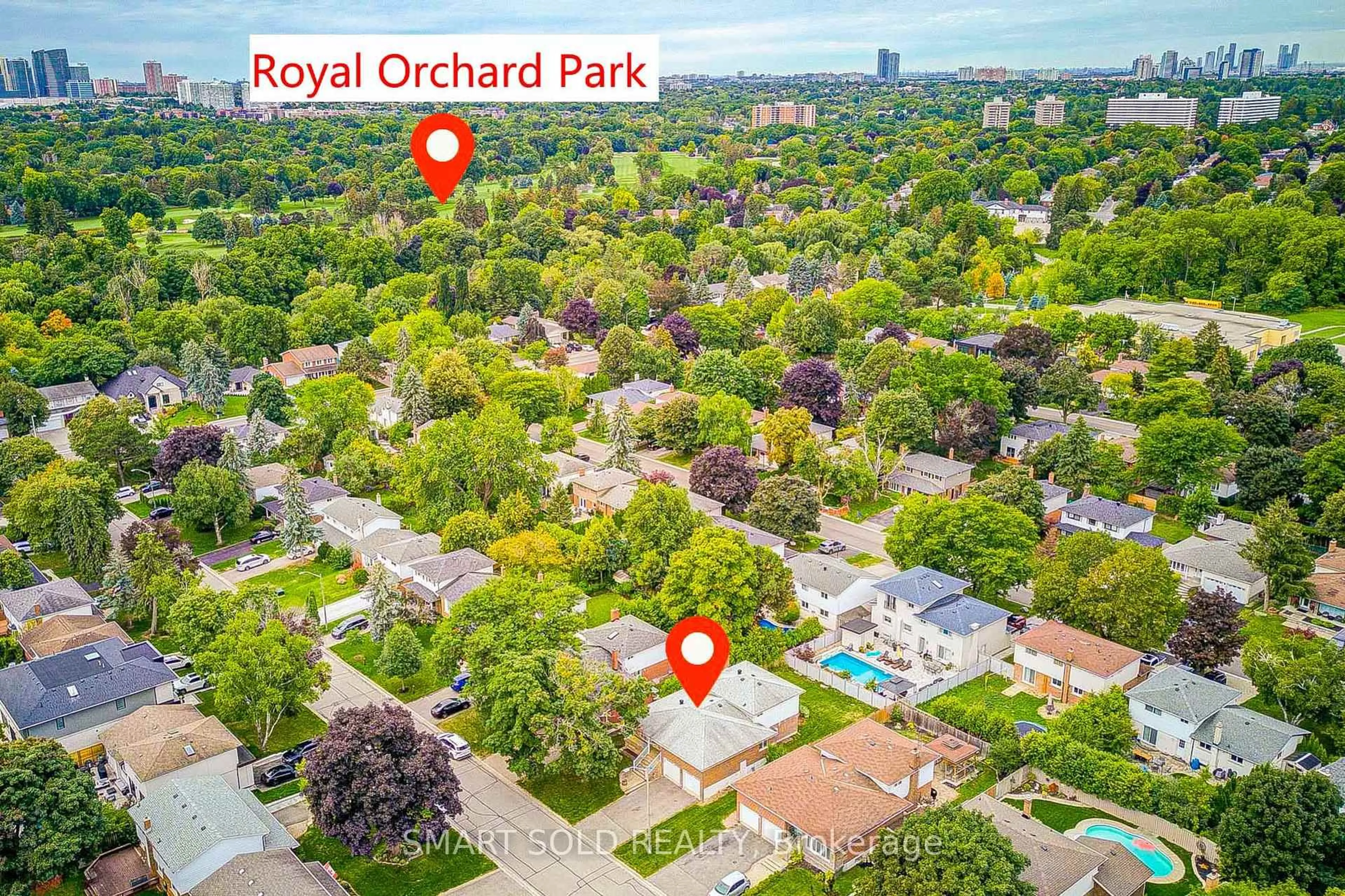 A pic from outside/outdoor area/front of a property/back of a property/a pic from drone, unknown for 18 Shady Lane Cres, Markham Ontario L3T 3W7