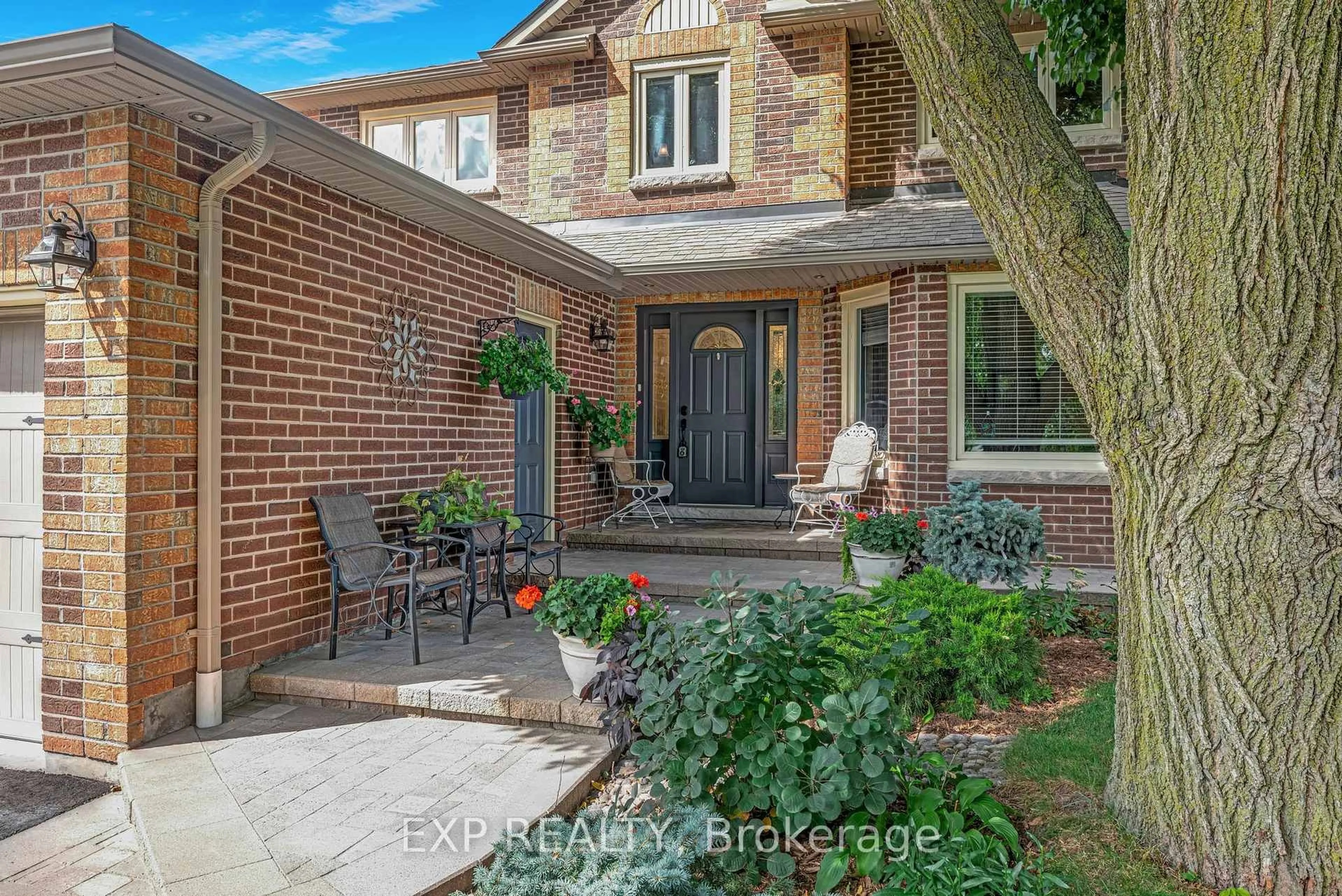 Home with brick exterior material, street for 308 John Bowser Cres, Newmarket Ontario L3Y 7P2