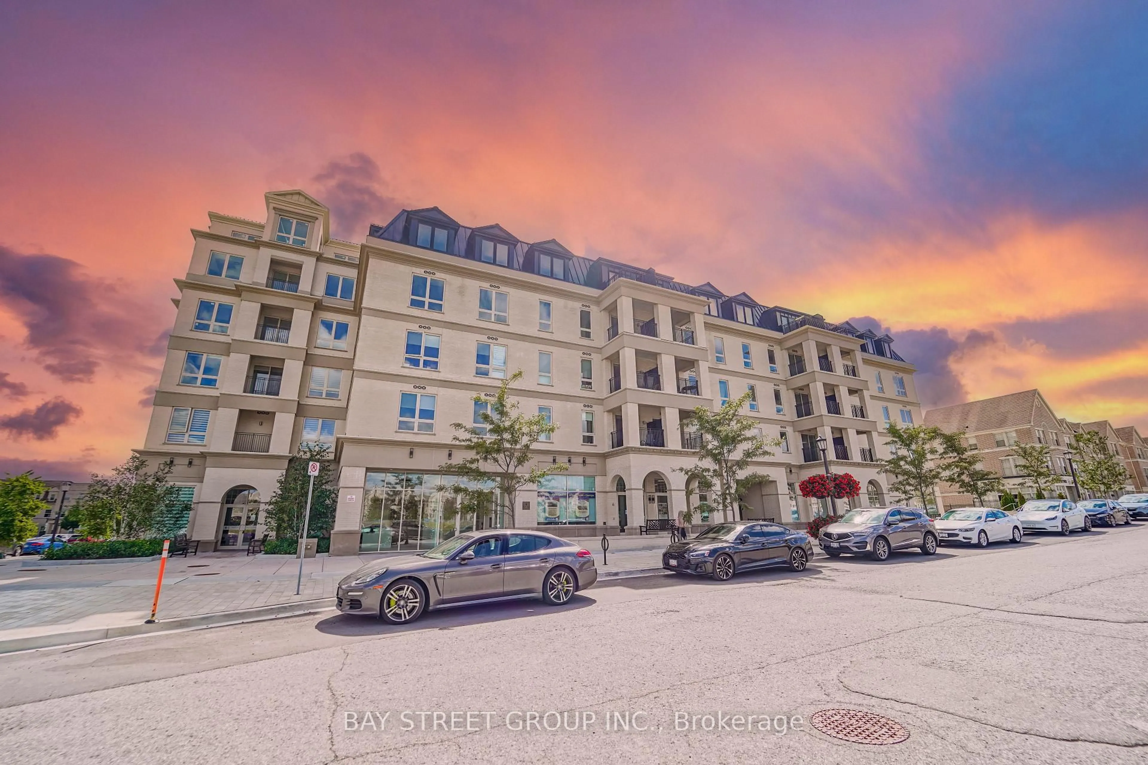 Blurry image for 101 Cathedral High St #327, Markham Ontario L6C 3L8