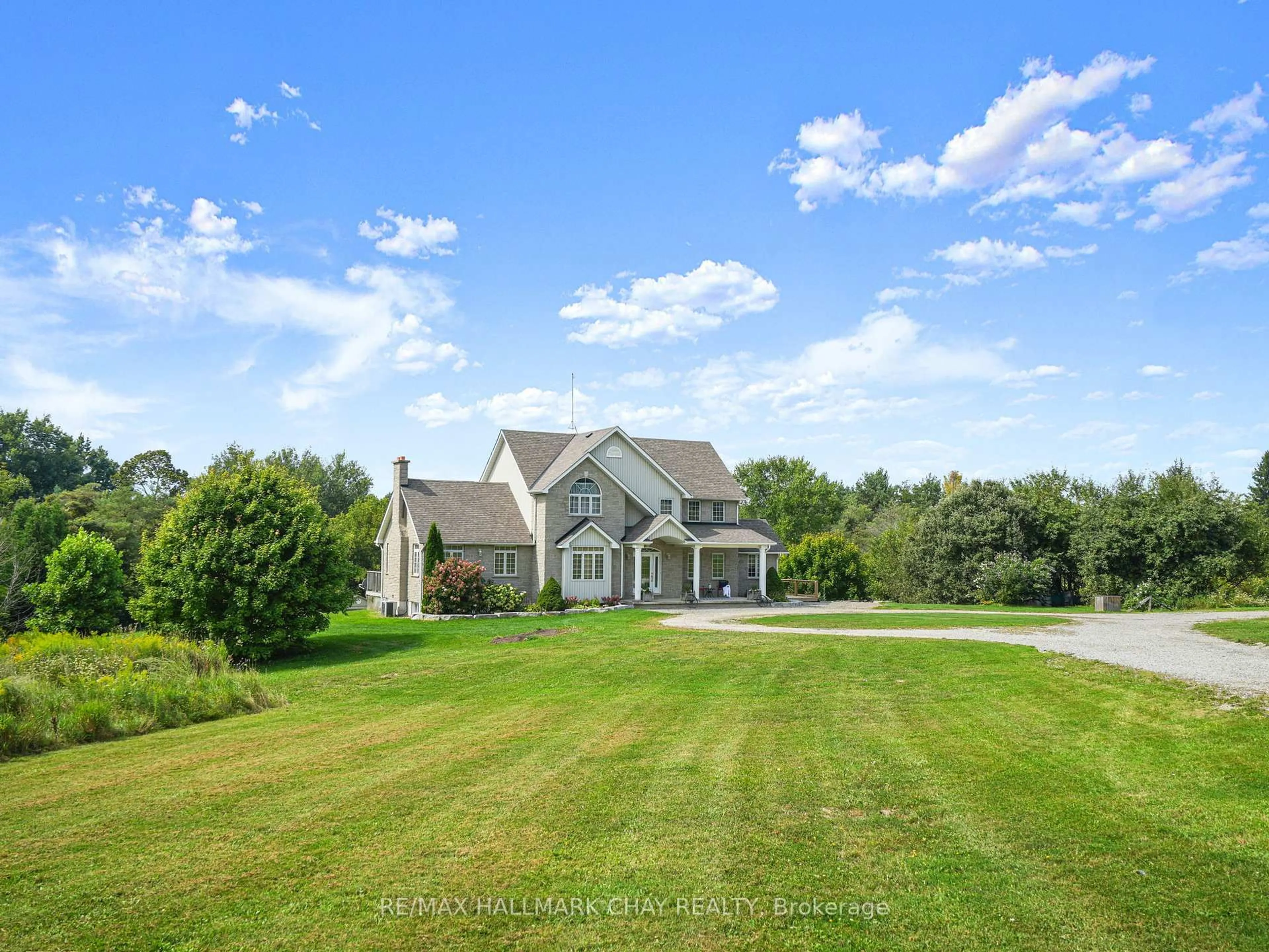 A pic from outside/outdoor area/front of a property/back of a property/a pic from drone, water/lake/river/ocean view for 4146 Concession 7 Rd, Adjala-Tosorontio Ontario L0G 1L0