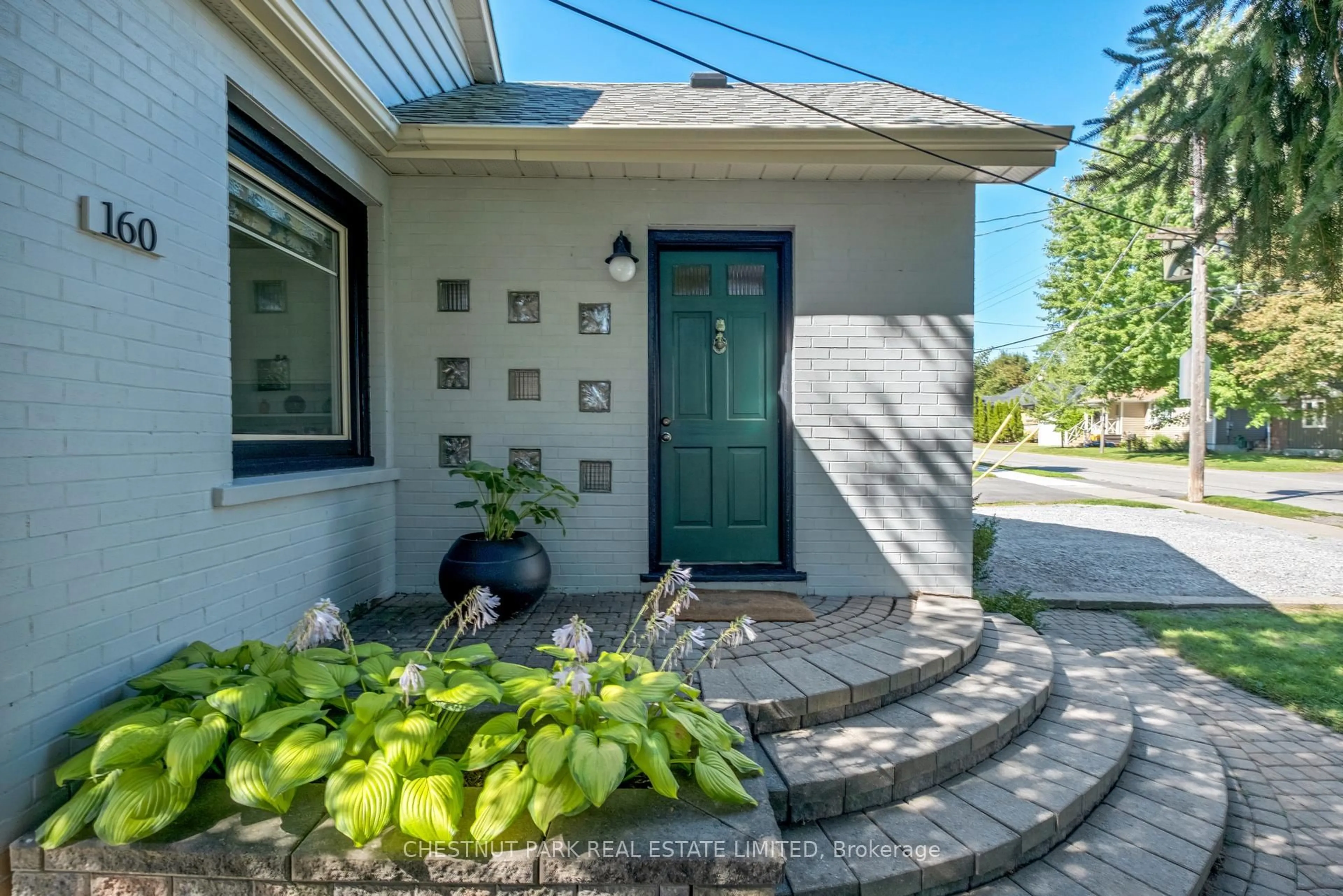 Unknown for 160 Victoria Dr, Uxbridge Ontario L9P 1H2