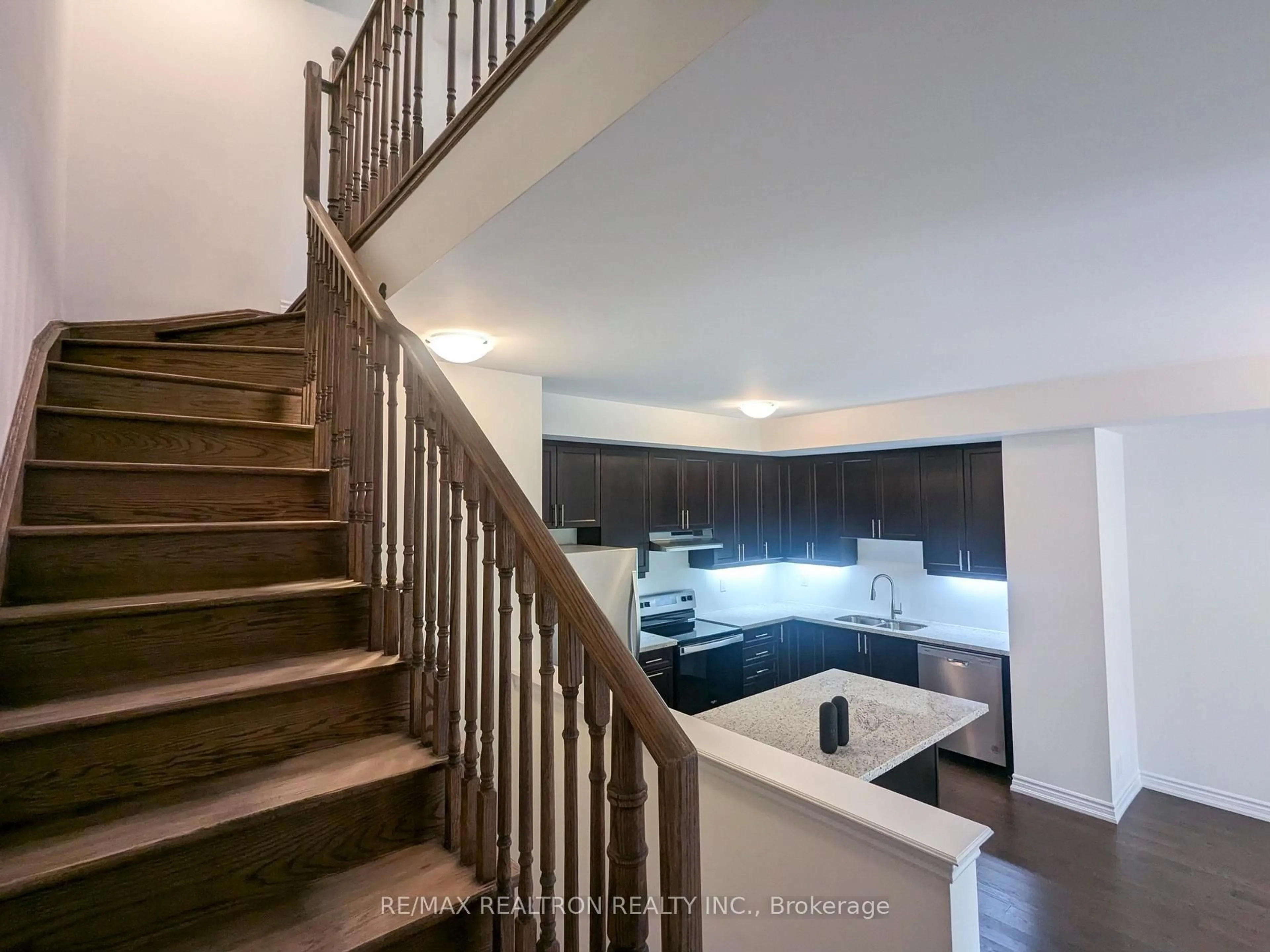 Unknown for 84 Herman Gilroy Lane, Markham Ontario L6C 3L7