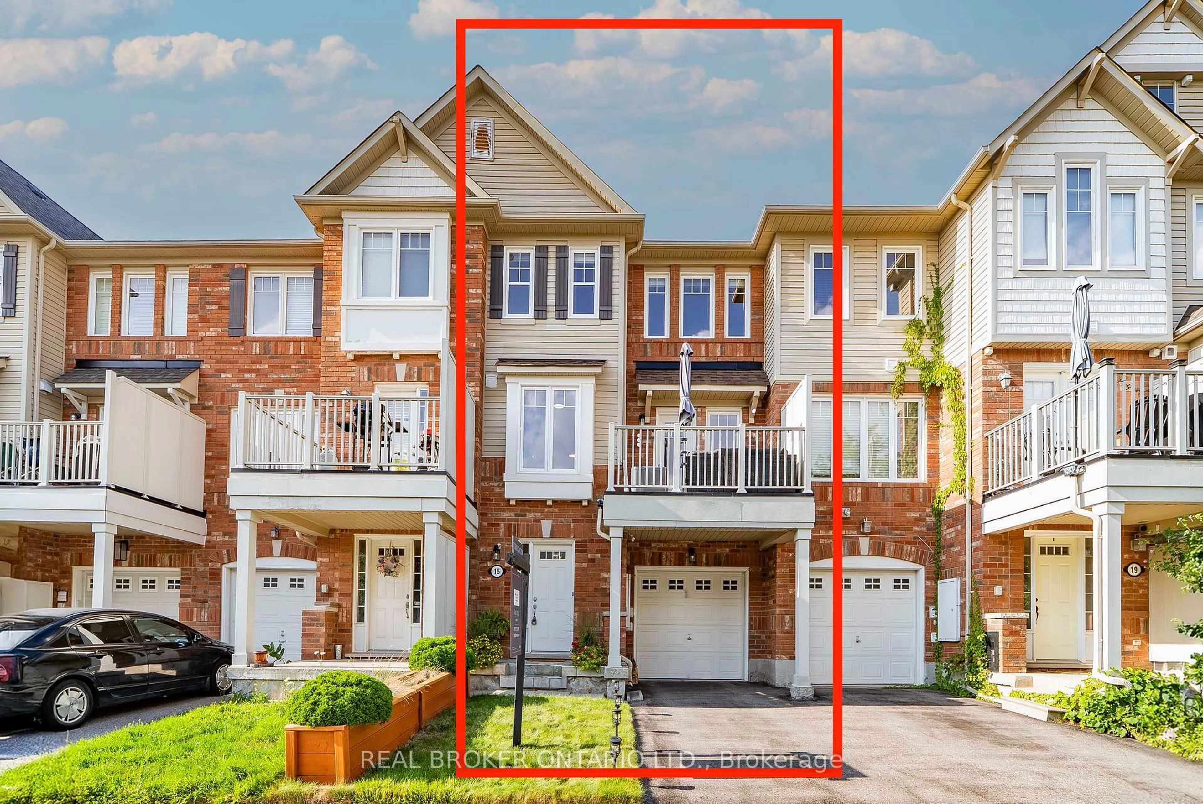 Home with brick exterior material, street for 15 Muston Lane, Whitchurch-Stouffville Ontario L4A 0P9