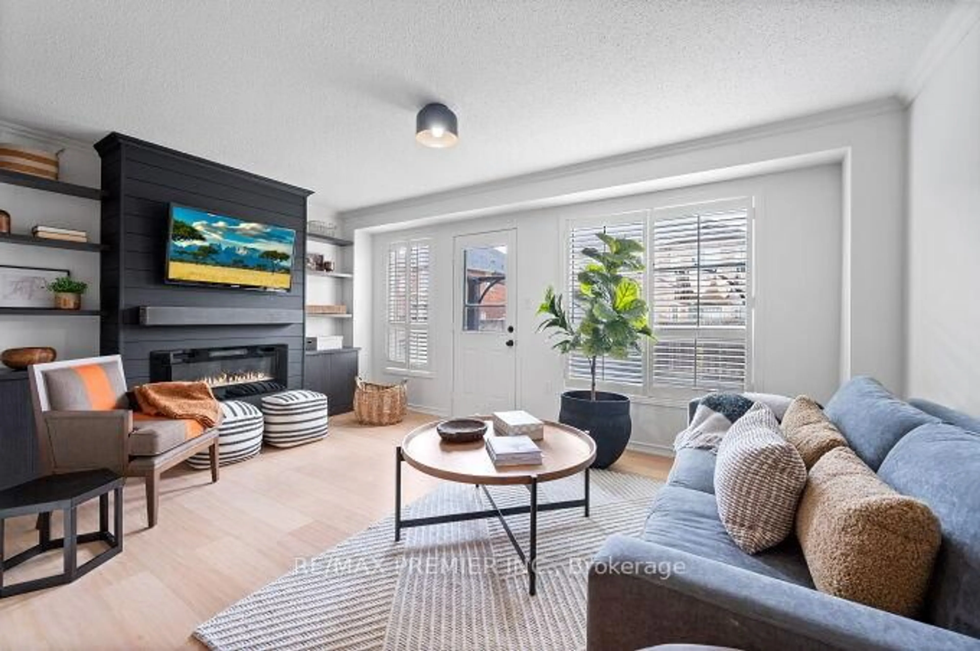 Living room with furniture, unknown for 78 Keystar Crt, Vaughan Ontario L4H 0G8