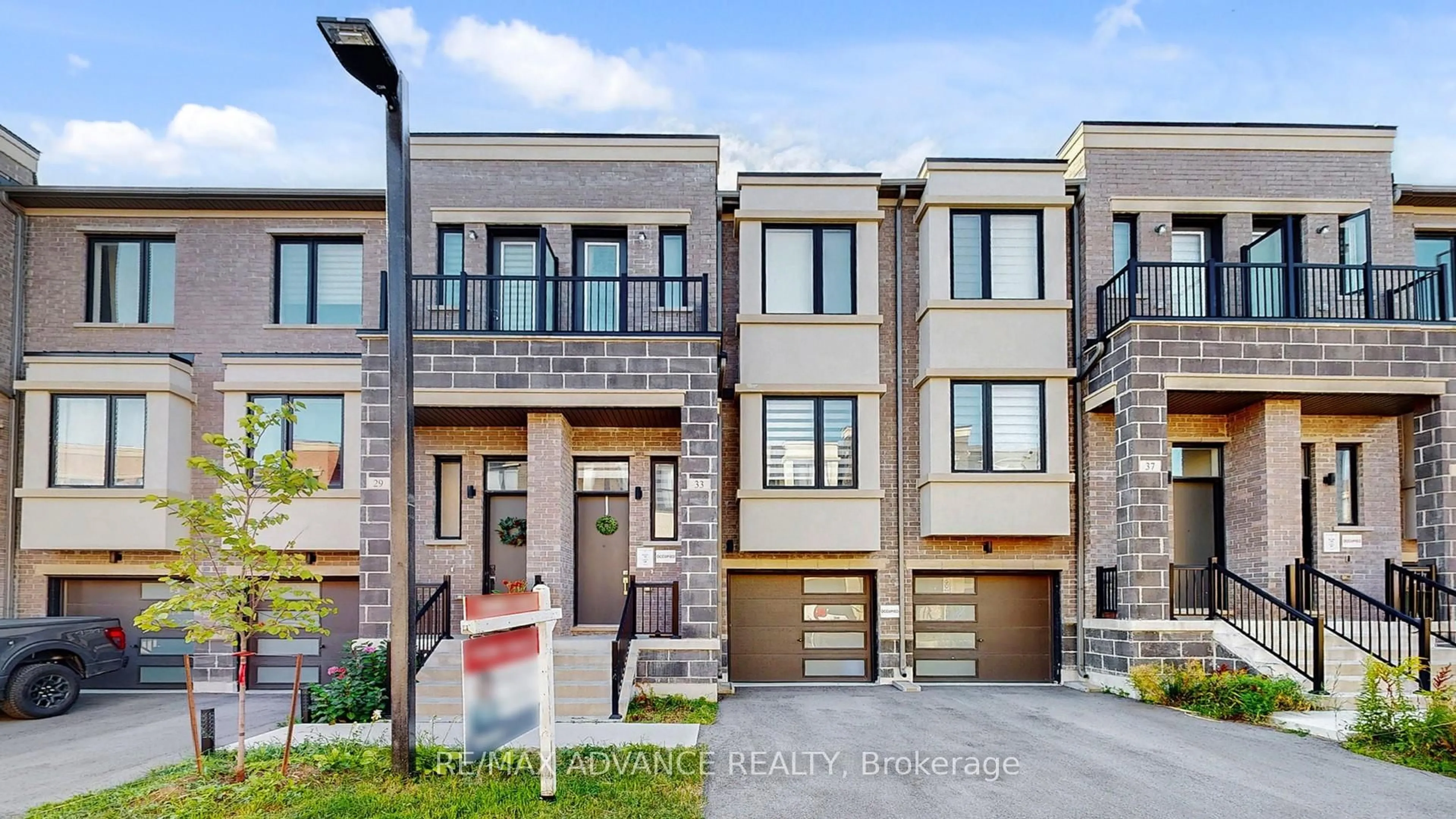 Home with brick exterior material, street for 33 Origin Way, Vaughan Ontario L6A 4C2