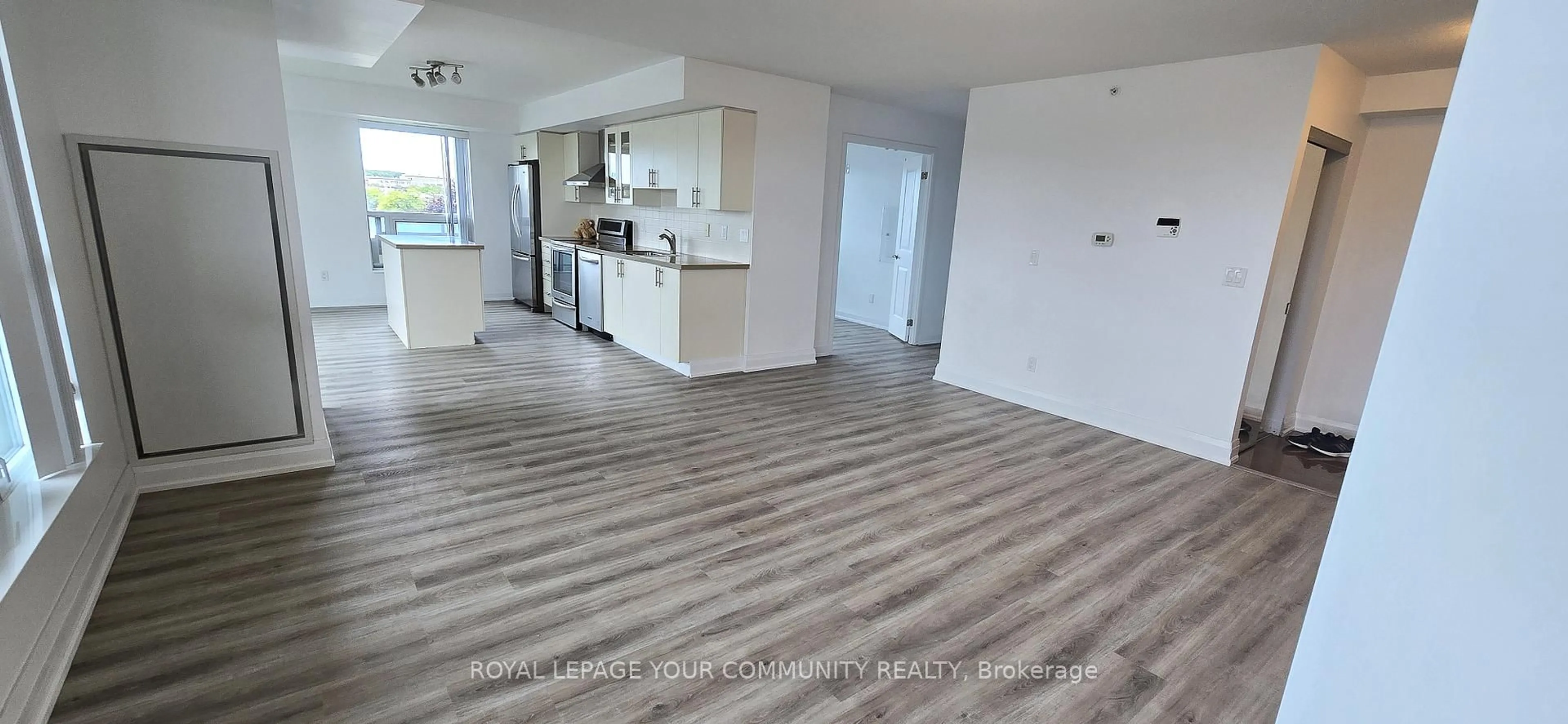A pic of a room for 75 Norman Bethune Ave #317, Richmond Hill Ontario L4B 0B6