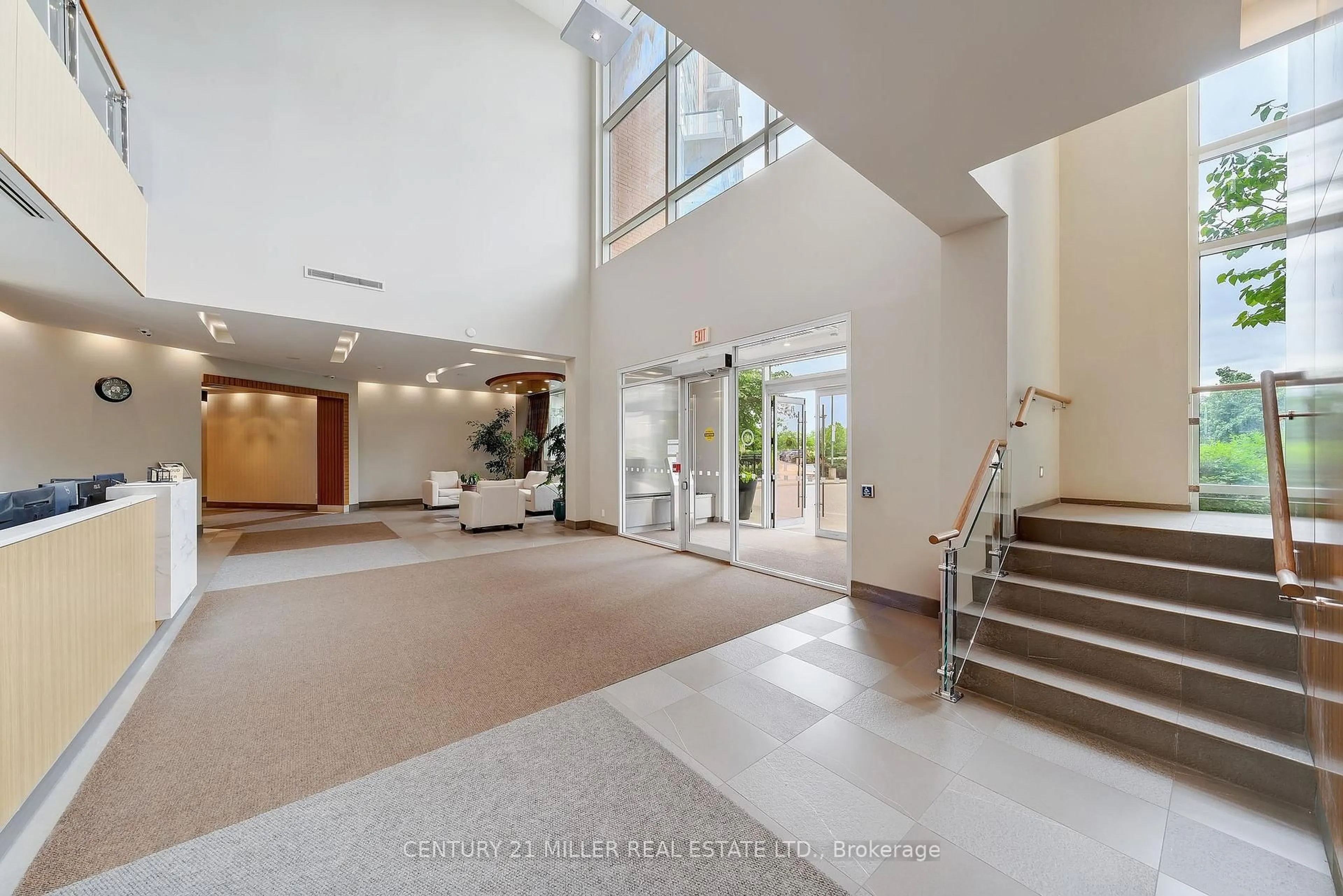 Indoor foyer for 60 South Town Centre Blvd #1619, Markham Ontario L6G 0C5