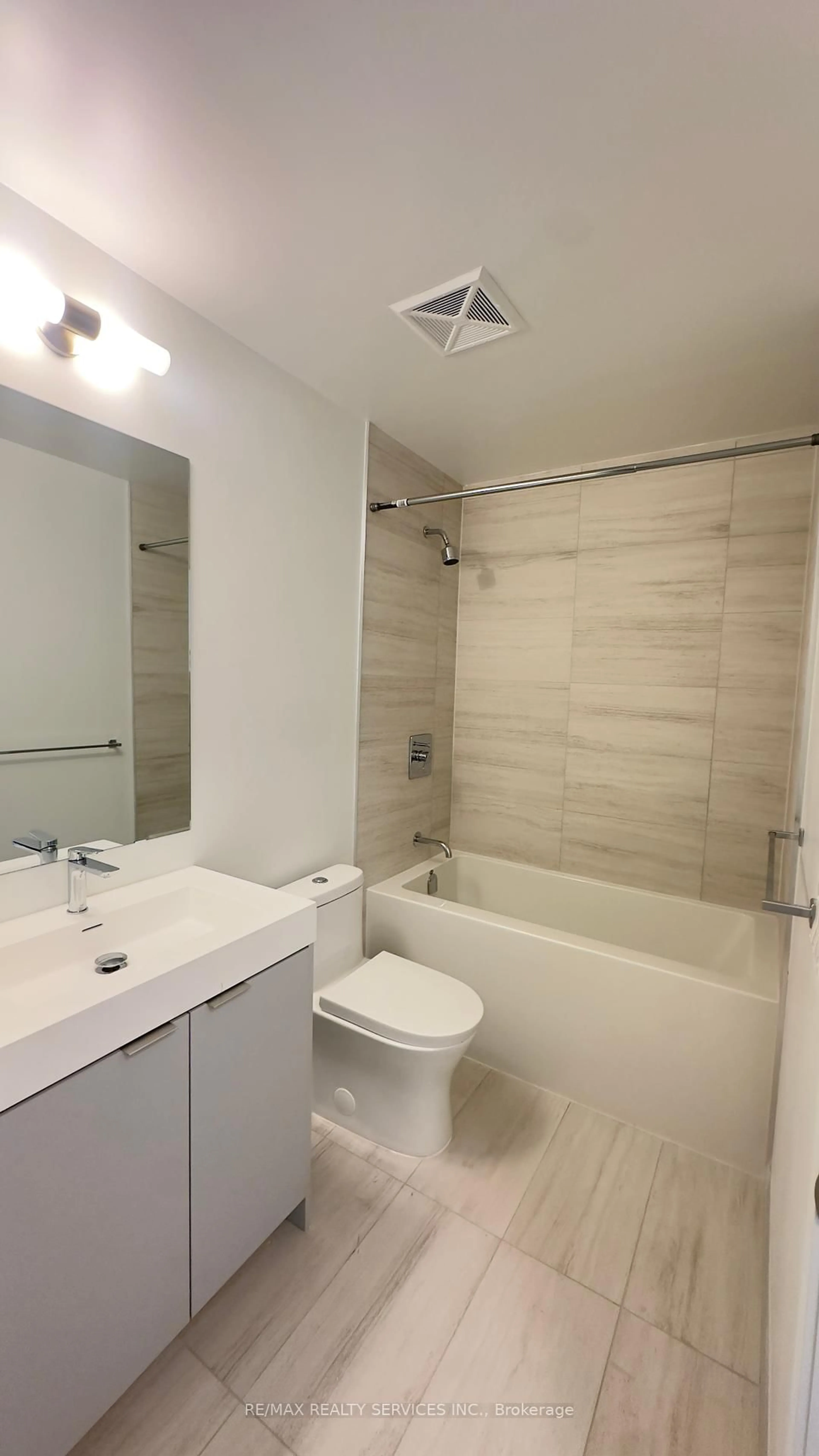 Standard bathroom, unknown for 474 Caldari Rd Rd #911, Vaughan Ontario L4K 0R5
