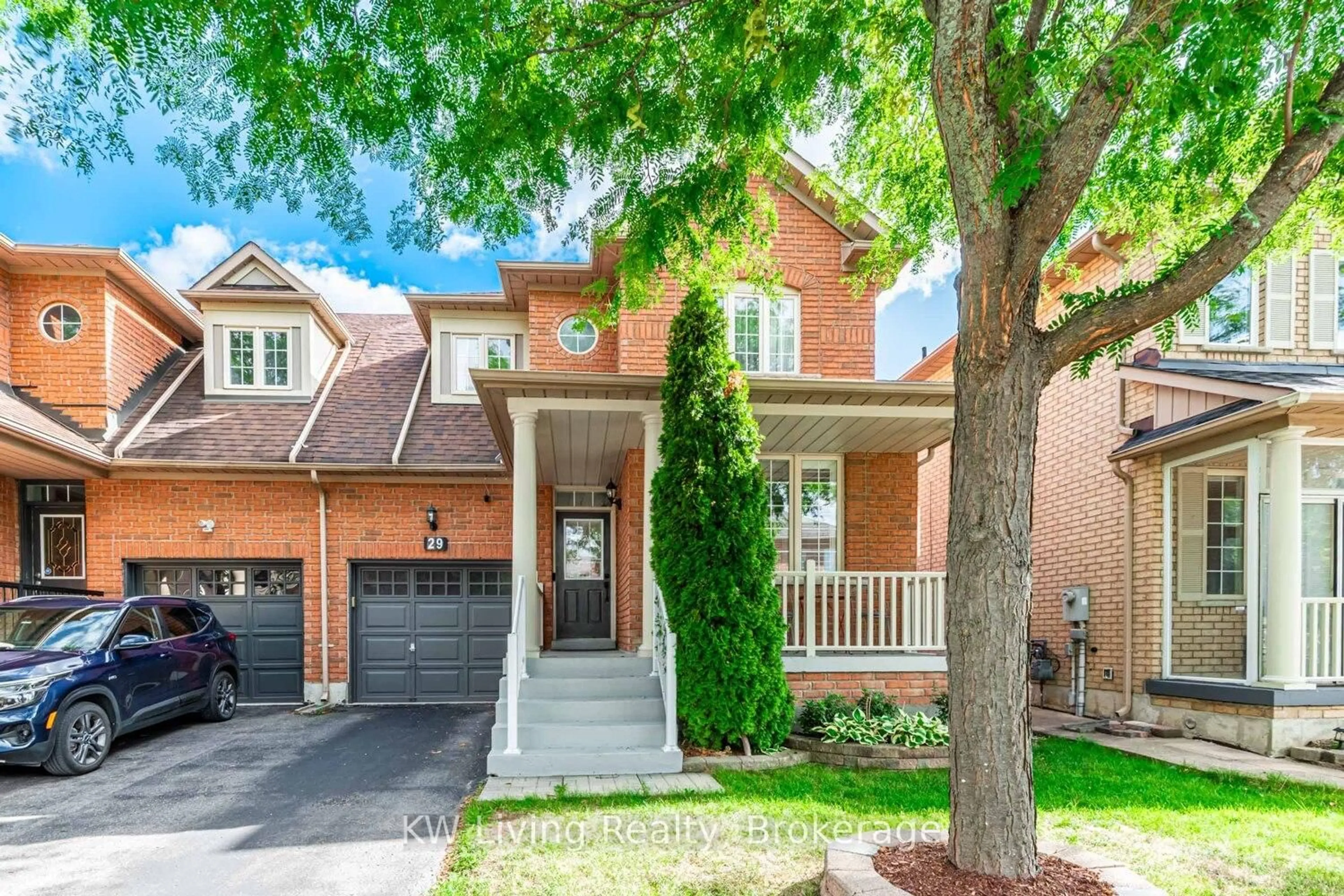 Home with brick exterior material, street for 29 Lakespring Dr, Markham Ontario L6C 2Y9