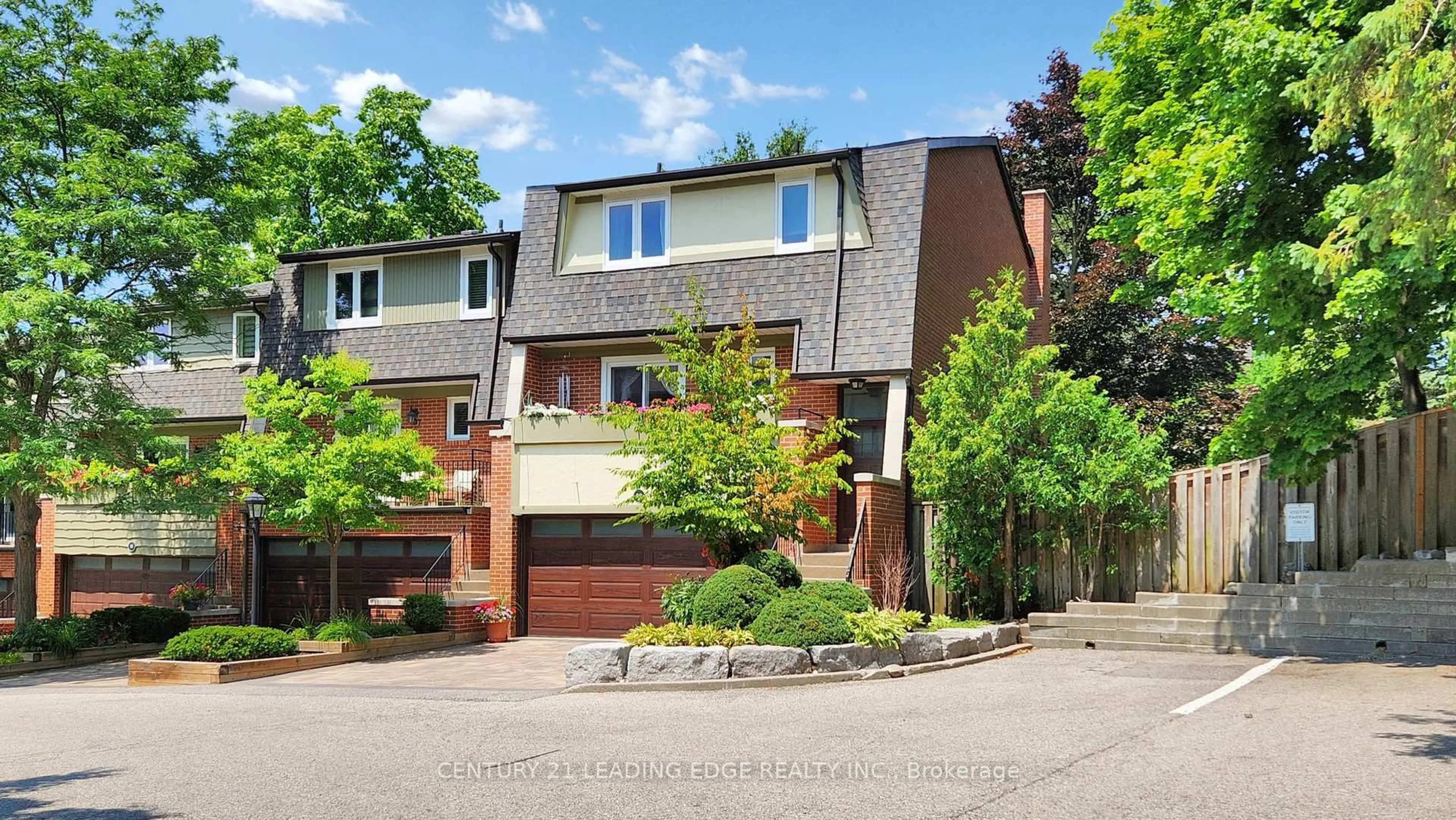 Home with brick exterior material, street for 99 Quail Valley Cres, Markham Ontario L3T 4P9