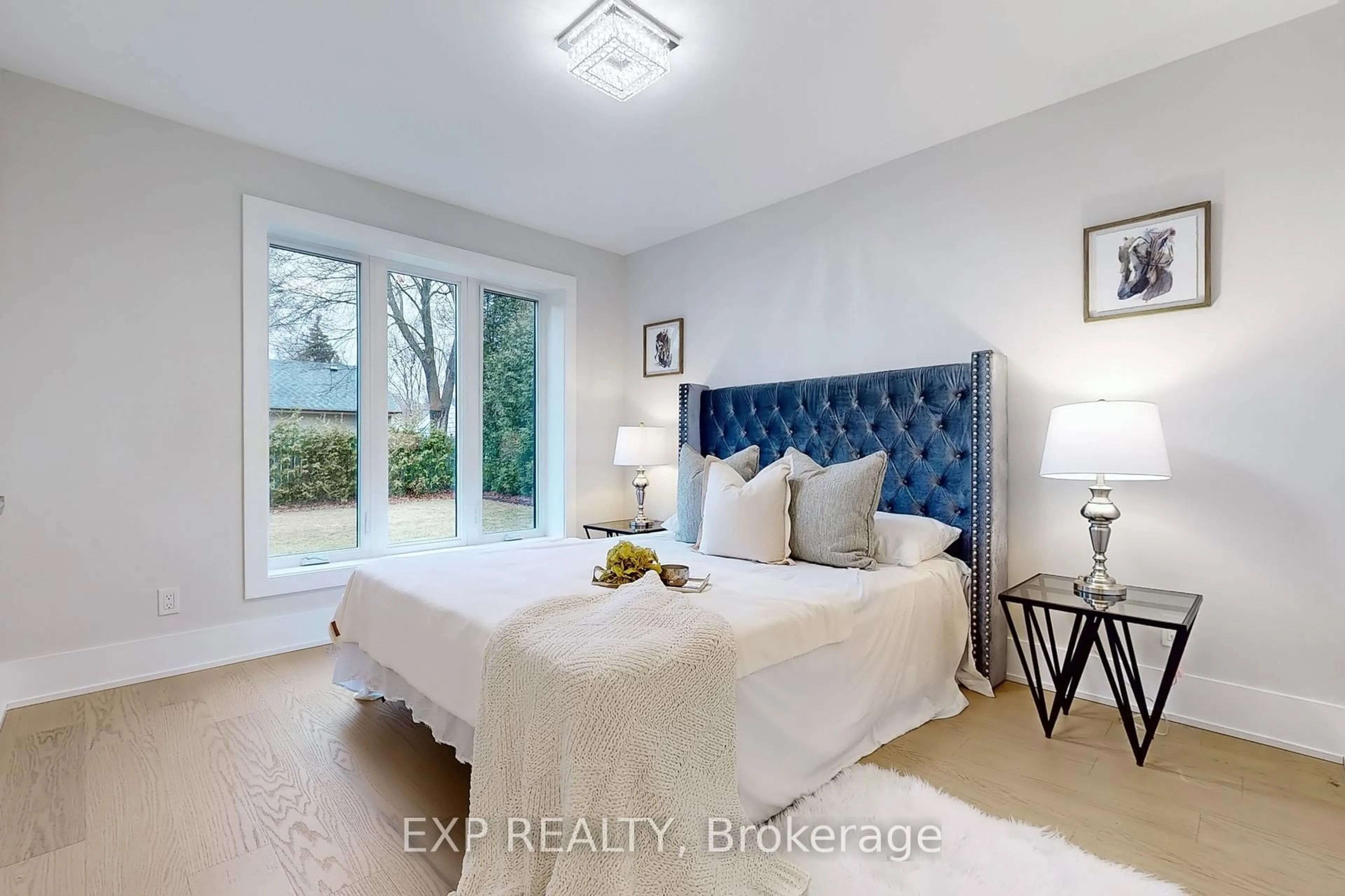 Bedroom with bed, unknown for 385 Easy St, Richmond Hill Ontario L4C 3Z5