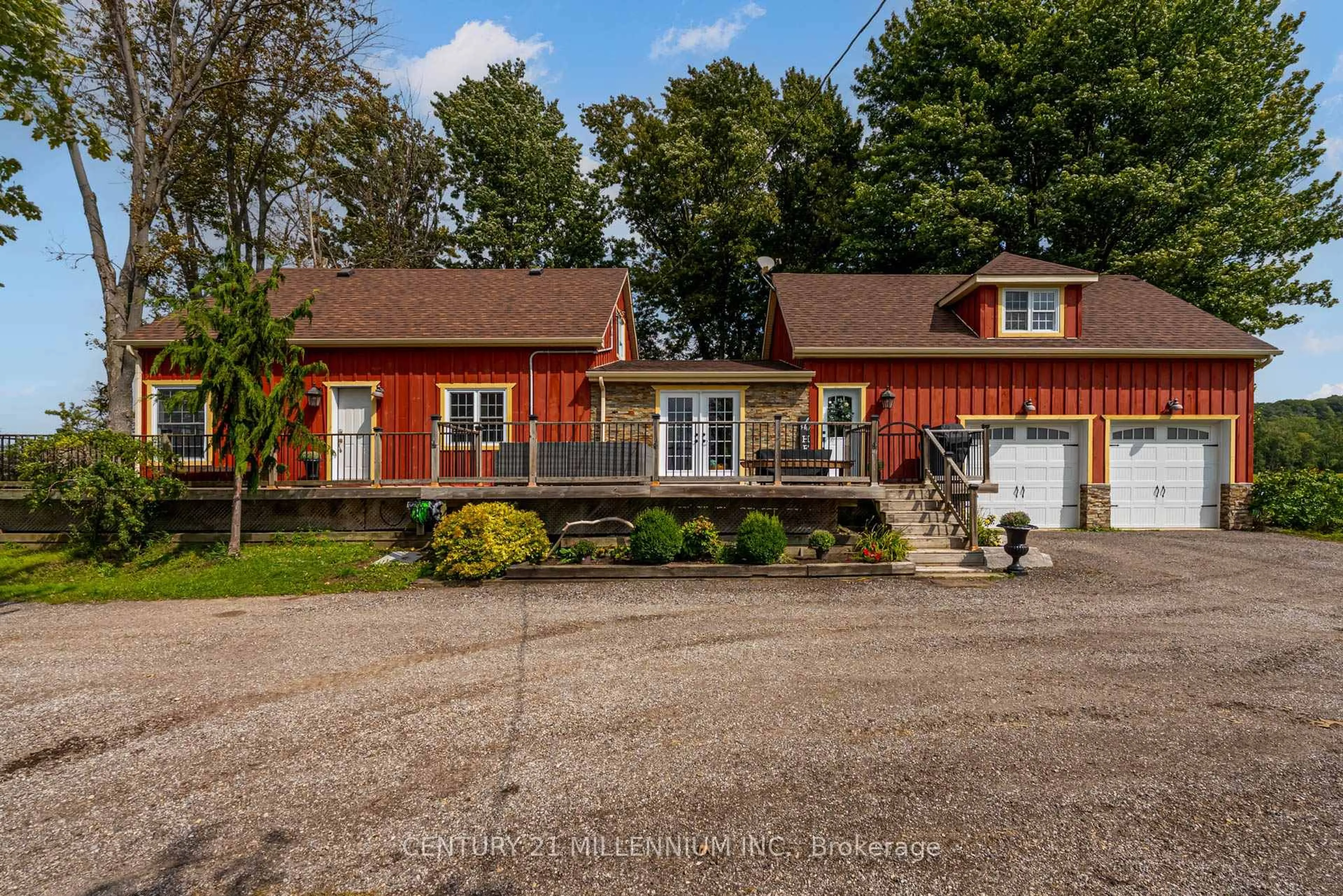 A pic from outside/outdoor area/front of a property/back of a property/a pic from drone, street for 5065 Tenth Line, New Tecumseth Ontario L0G 1A0