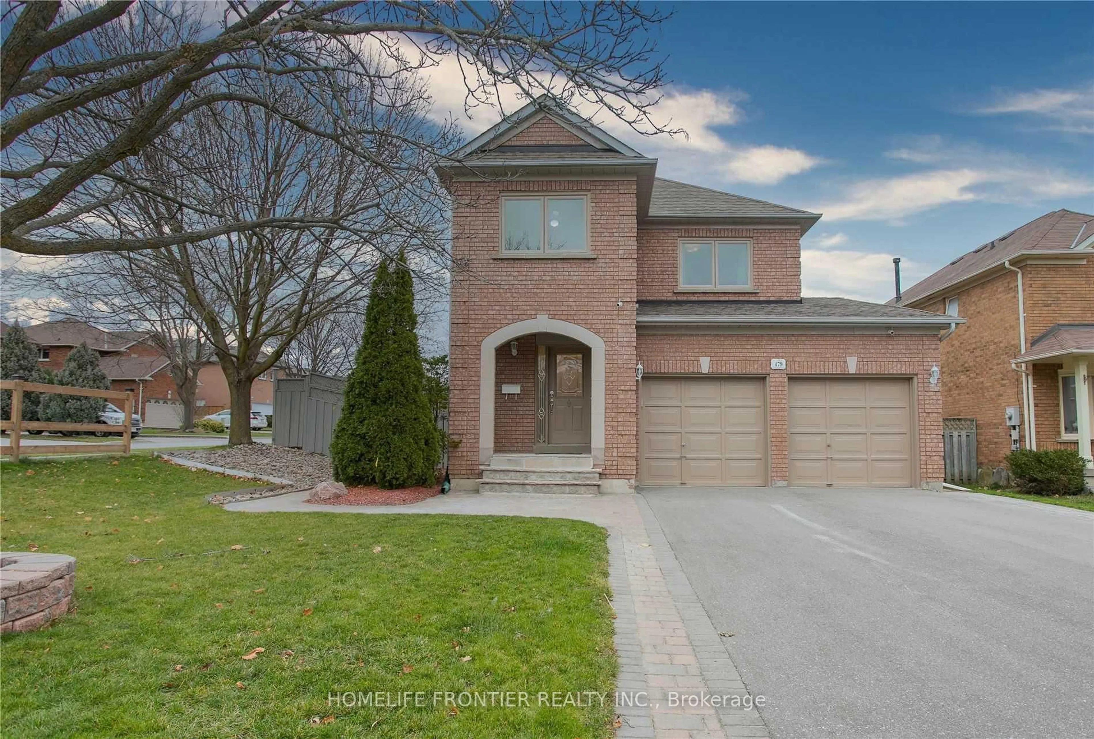 Home with brick exterior material, street for 479 Blackstock Rd, Newmarket Ontario L3Y 8H6