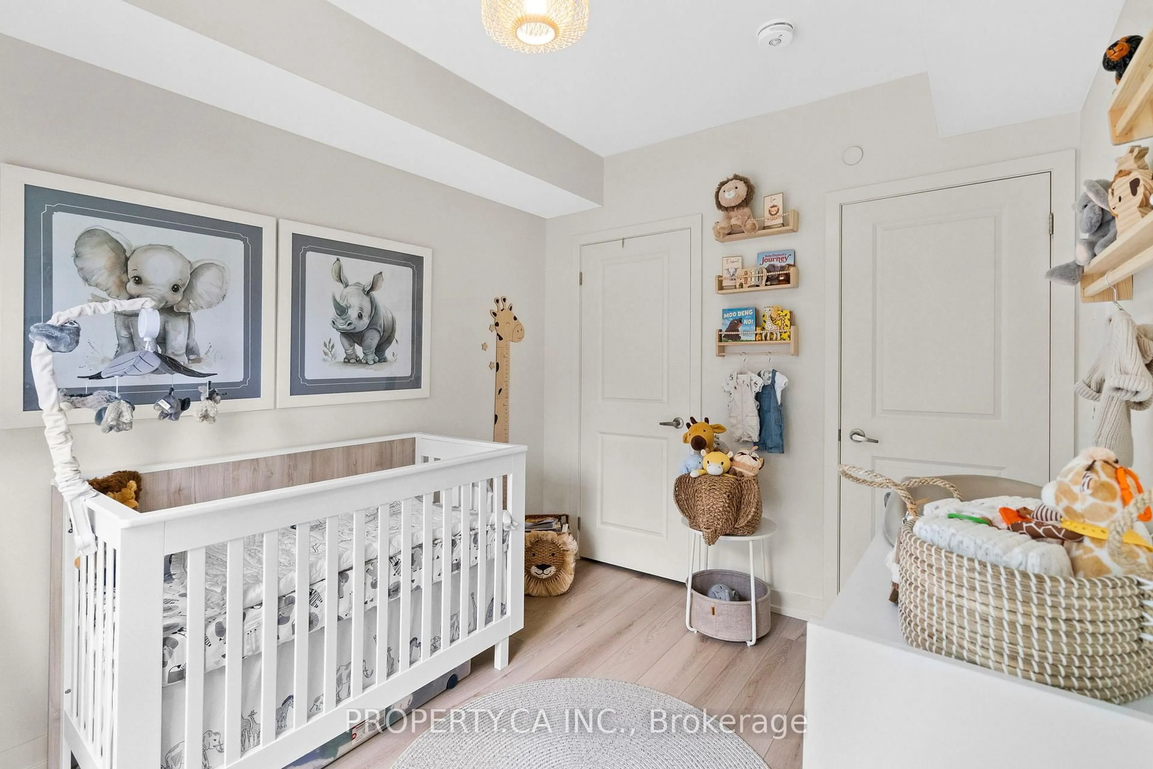 Indoor entryway for 58 Elizabeth St #2207, Richmond Hill Ontario L4C 5W2