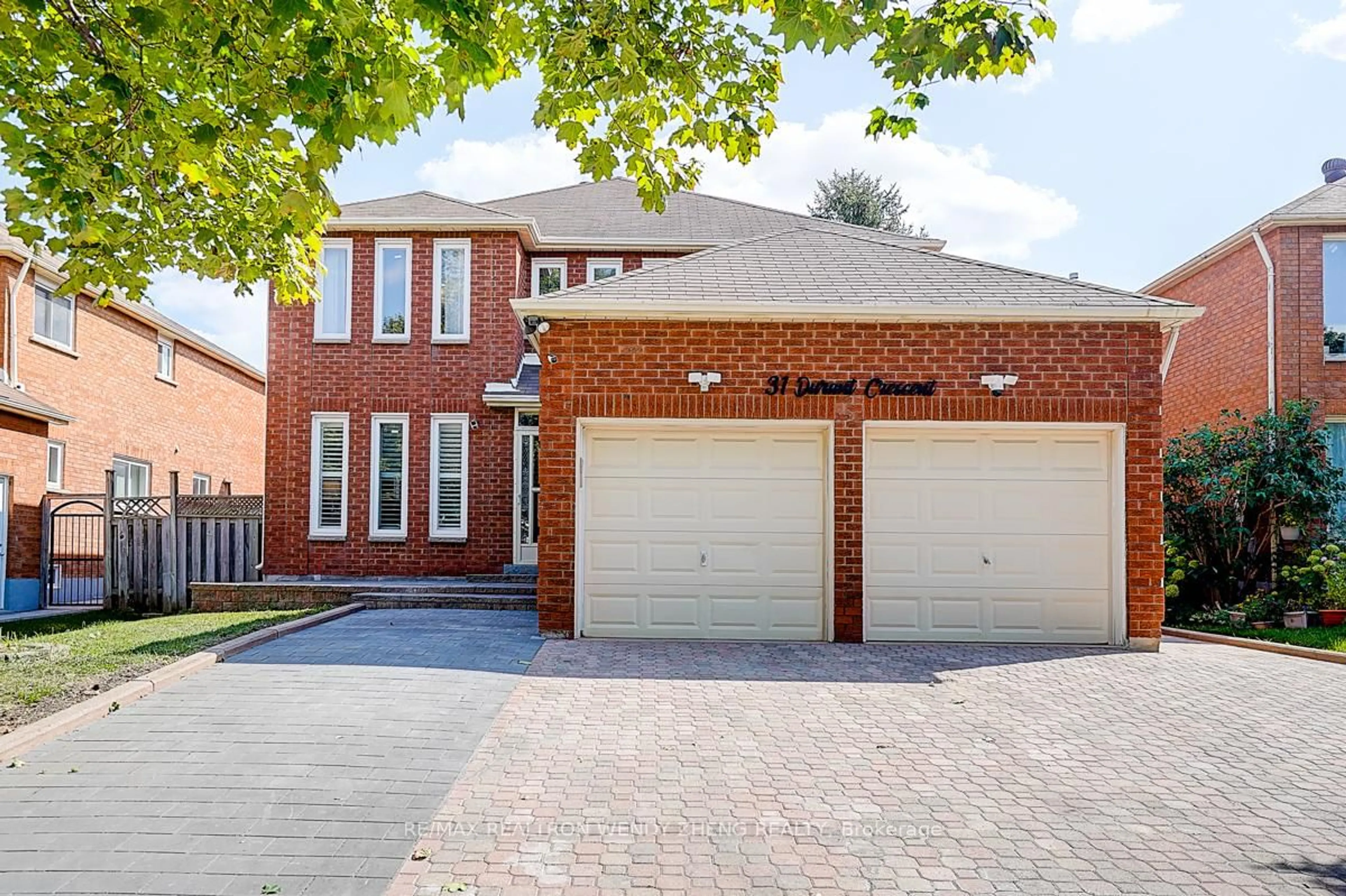 Home with brick exterior material, street for 31 Durant Cres, Markham Ontario L3S 3A3