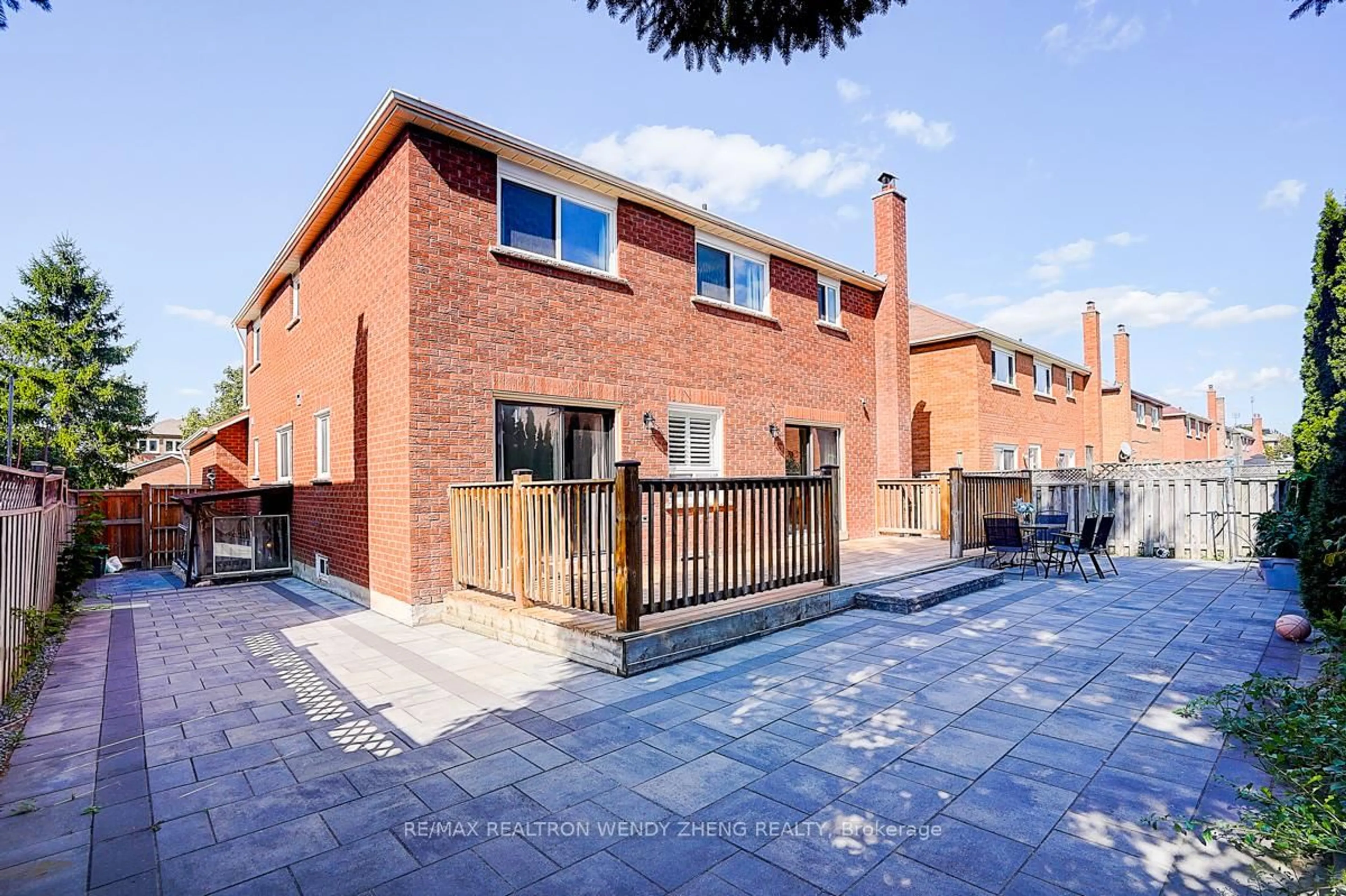 Home with brick exterior material, street for 31 Durant Cres, Markham Ontario L3S 3A3