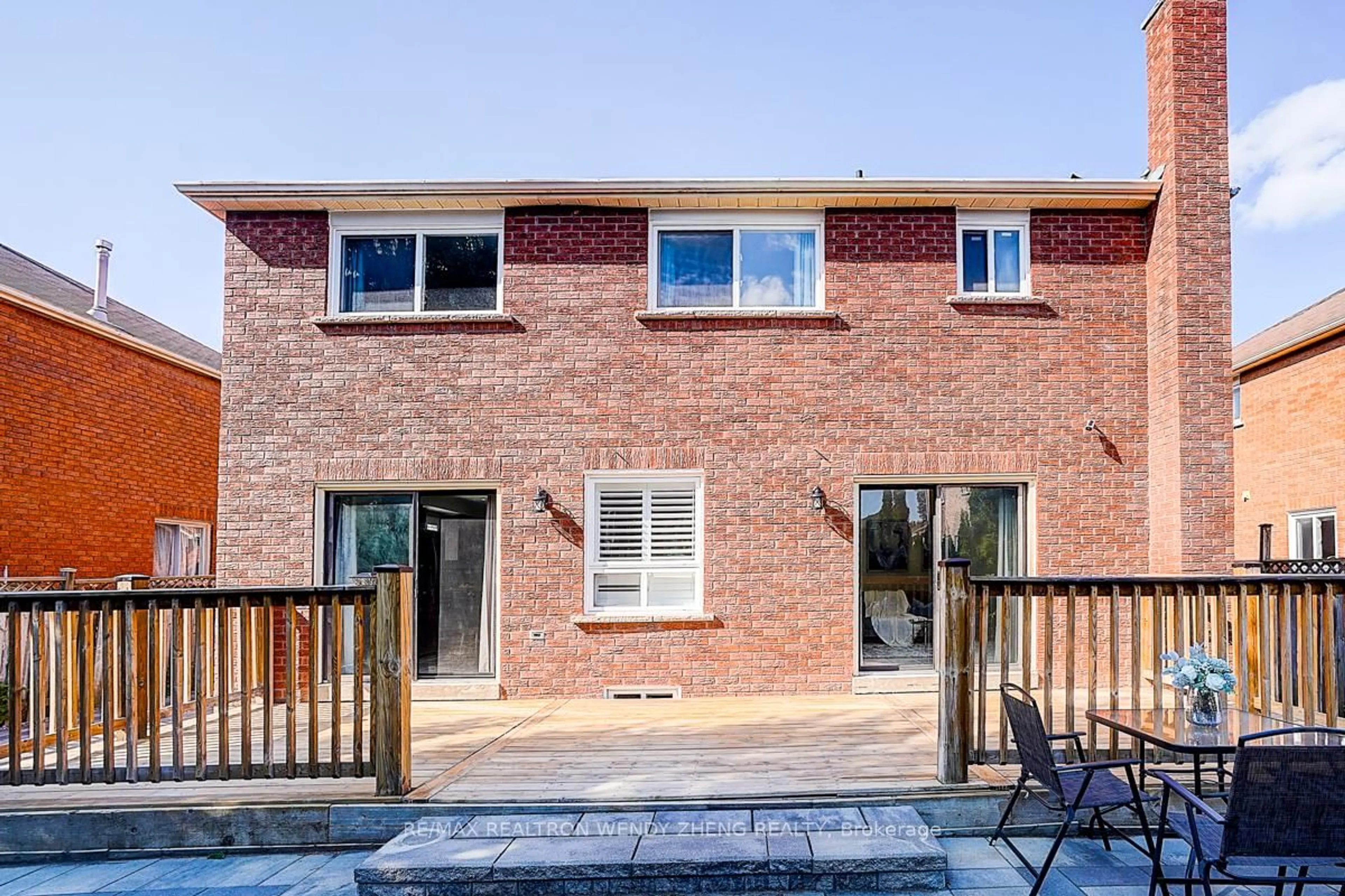 Home with brick exterior material, street for 31 Durant Cres, Markham Ontario L3S 3A3