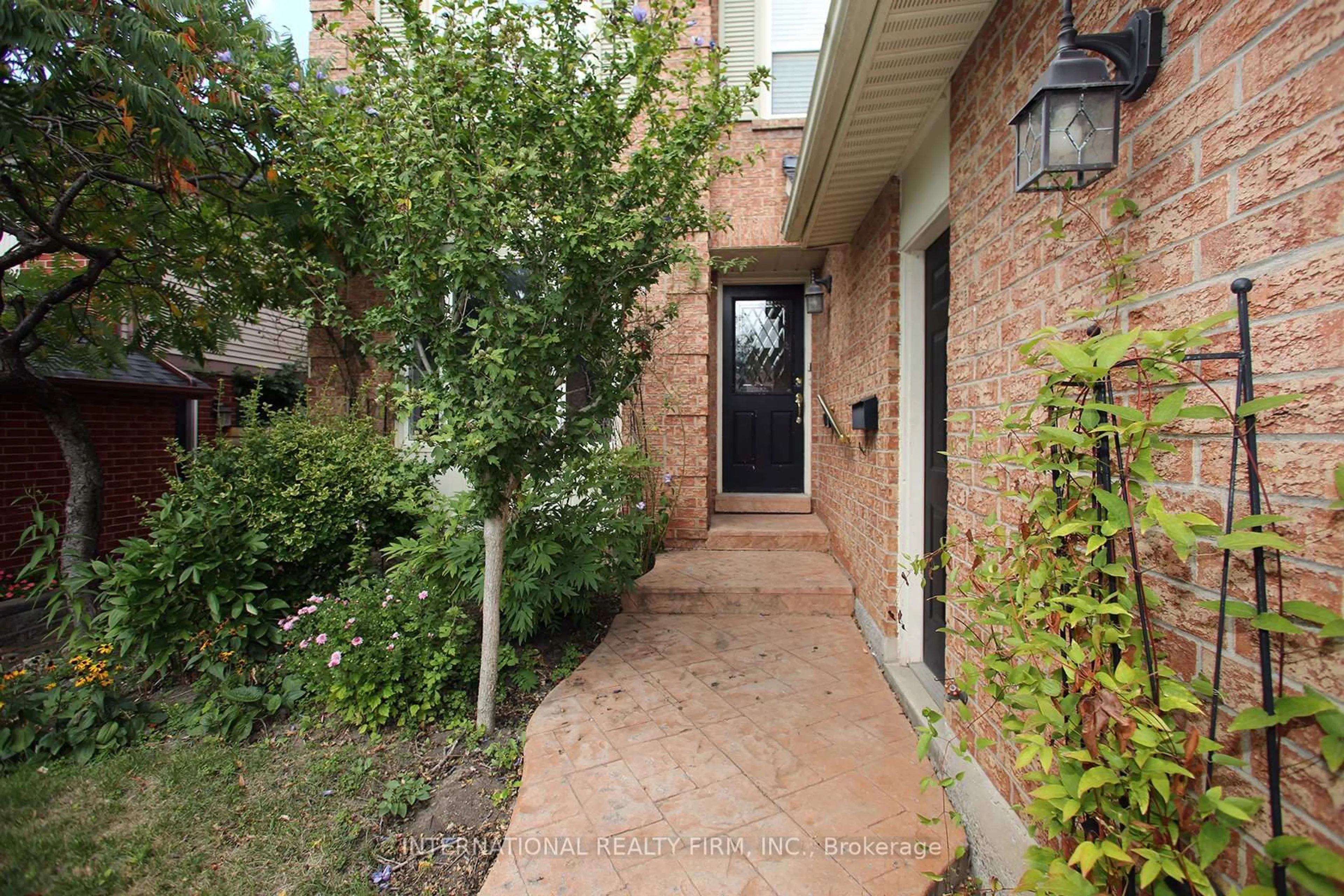 Unknown for 22 Larkin Ave, Markham Ontario L3P 4R3