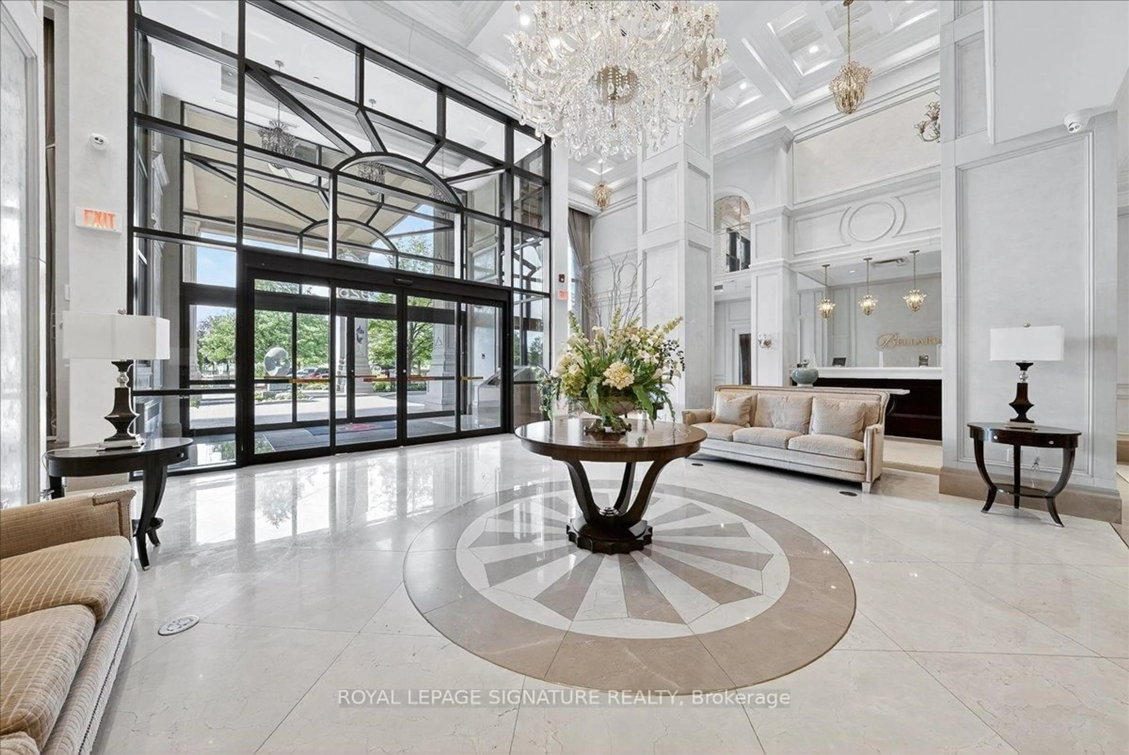 Lobby for 9255 Jane St #508, Vaughan Ontario L6A 0K1