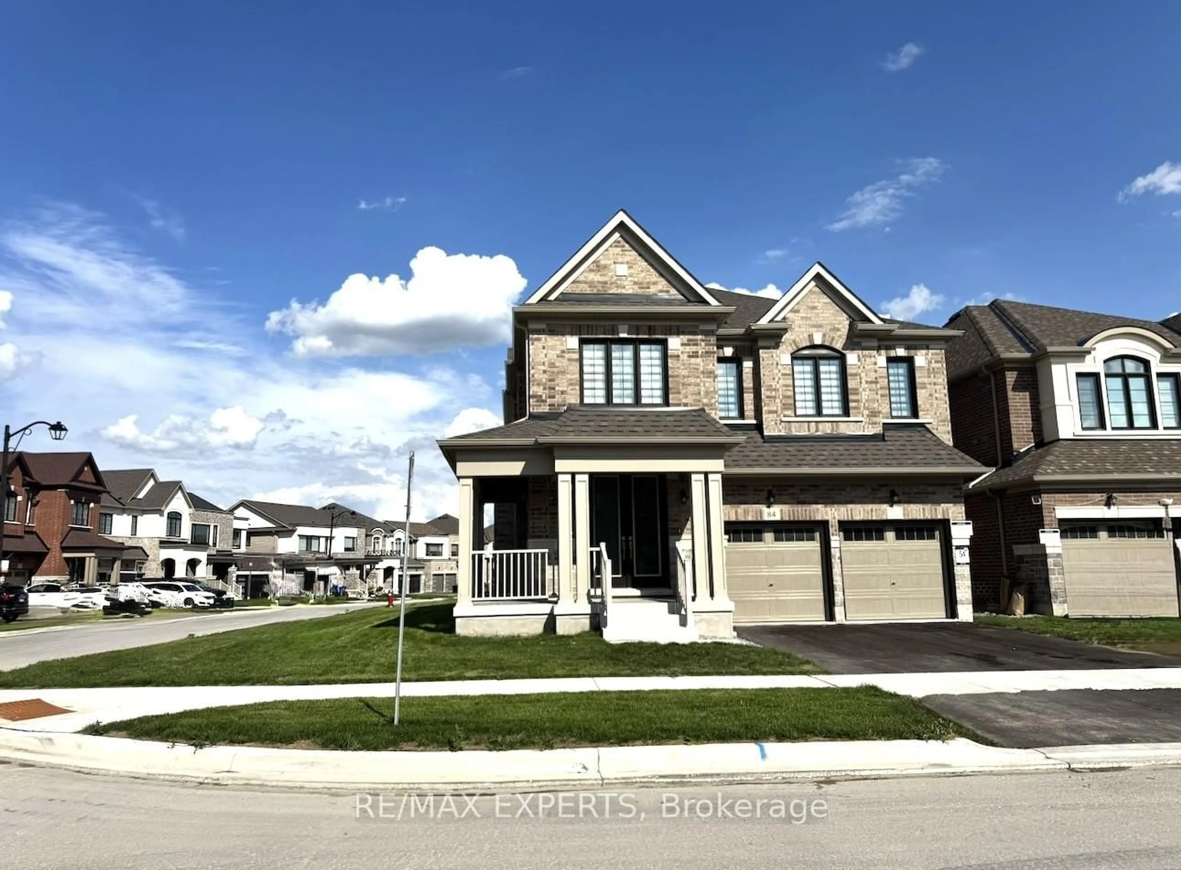 Home with brick exterior material, street for 84 Culbert Rd, Bradford West Gwillimbury Ontario L3Z 4P4