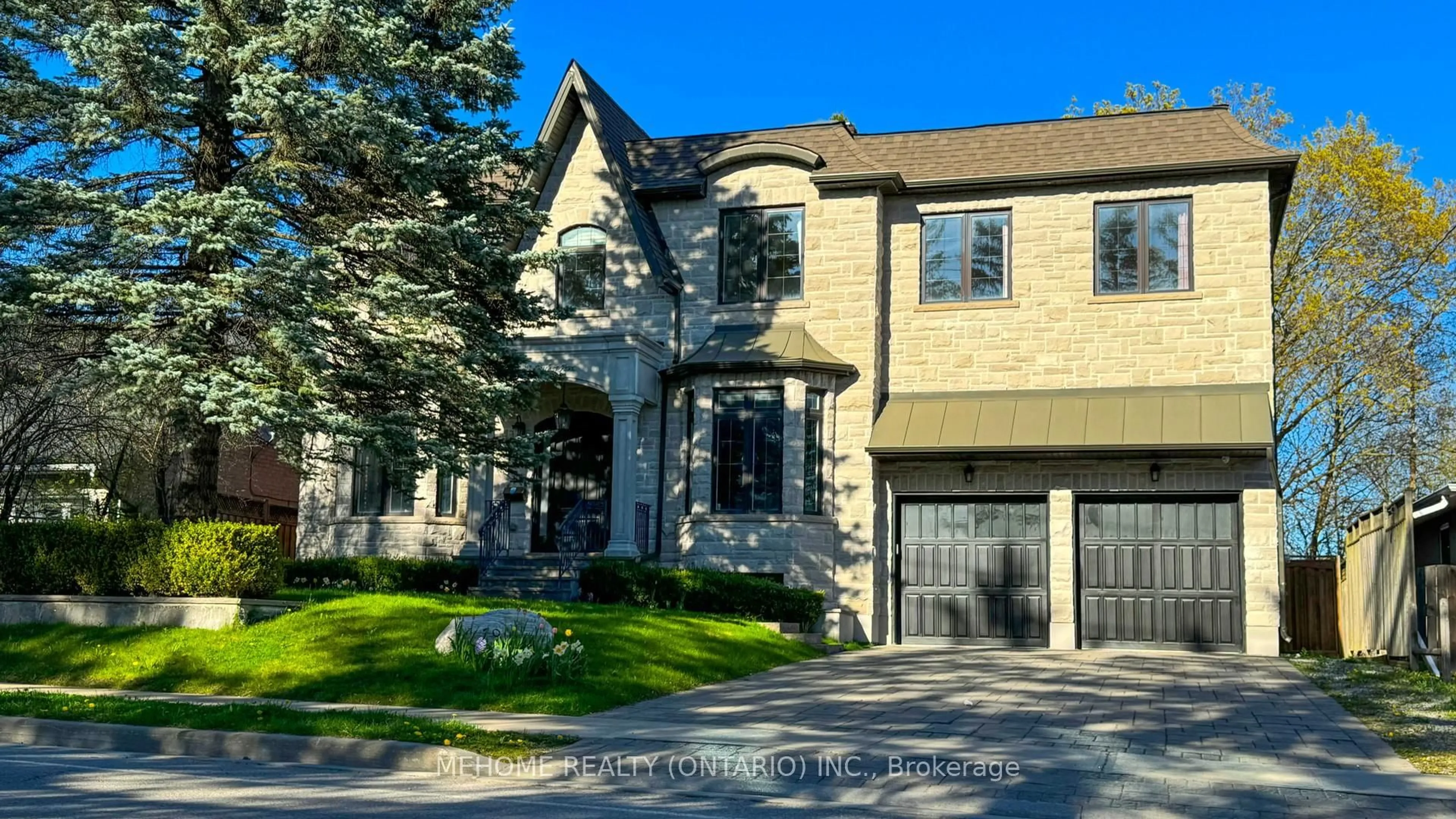 Home with brick exterior material, street for 19 Parker Ave, Richmond Hill Ontario L4E 2X3