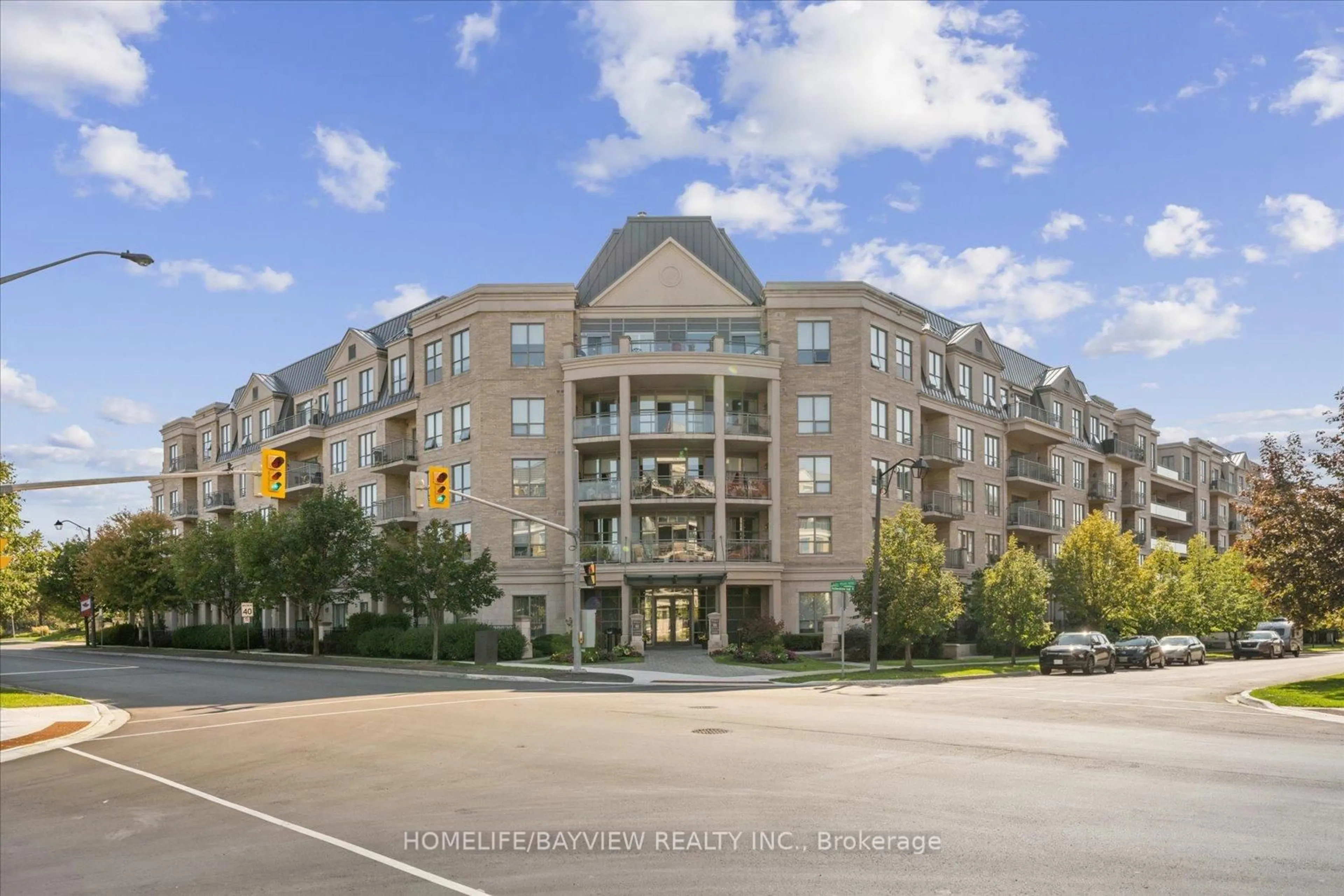 Unknown for 180 John Way #421, Aurora Ontario L4G 0R3