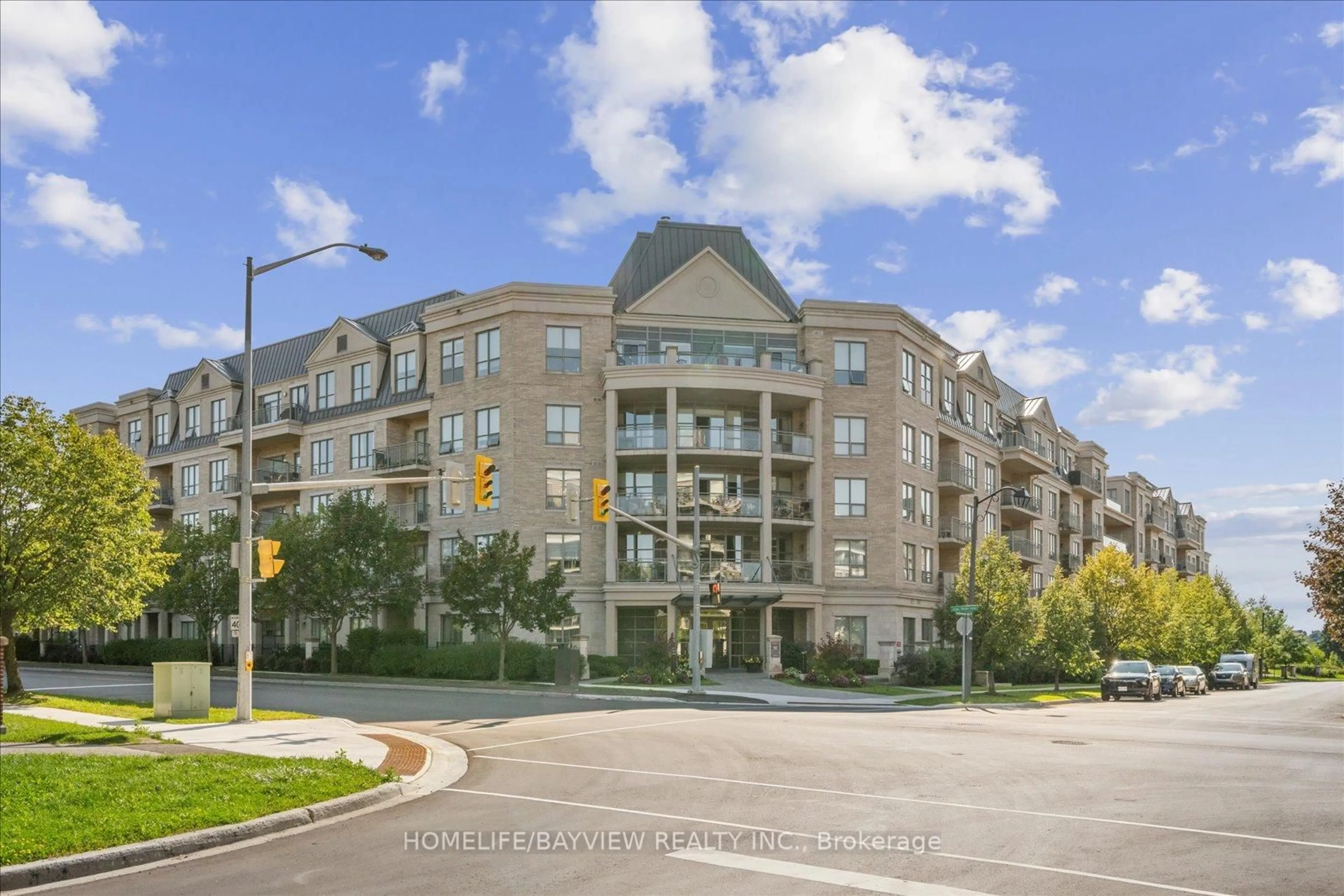 Unknown for 180 John Way #421, Aurora Ontario L4G 0R3