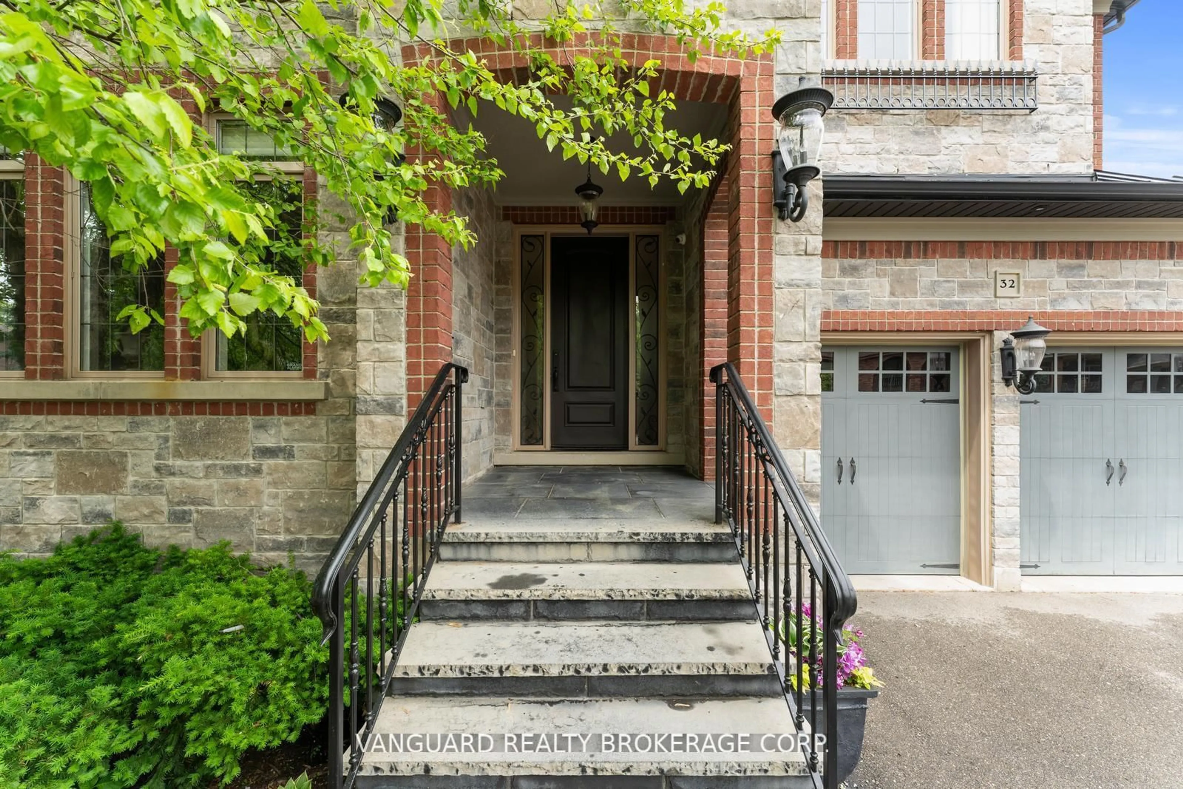 Unknown for 32 Birch Hill Rd, Vaughan Ontario L4L 1J2