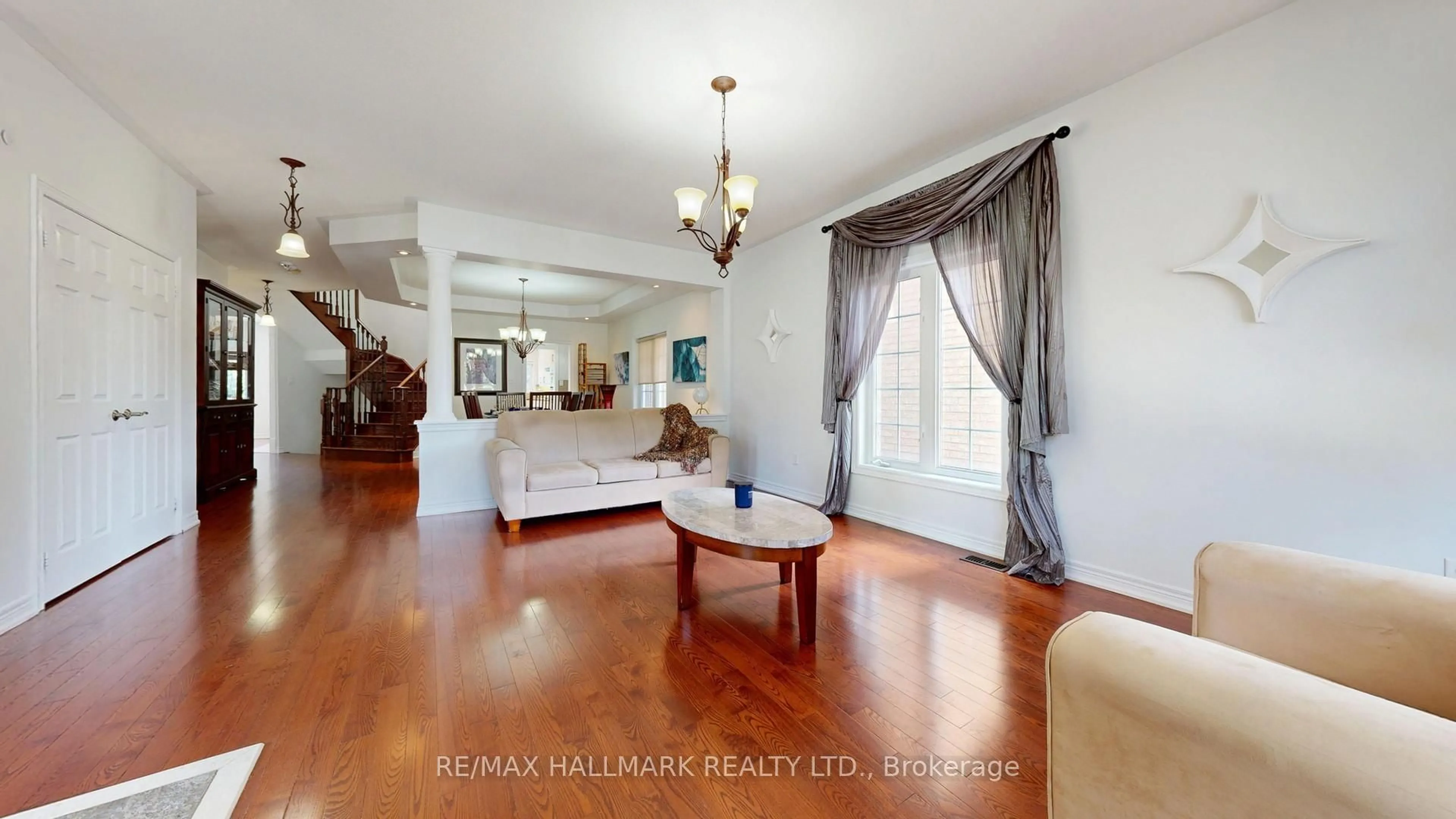Unknown for 43 Alhart St, Richmond Hill Ontario L4E 0A3