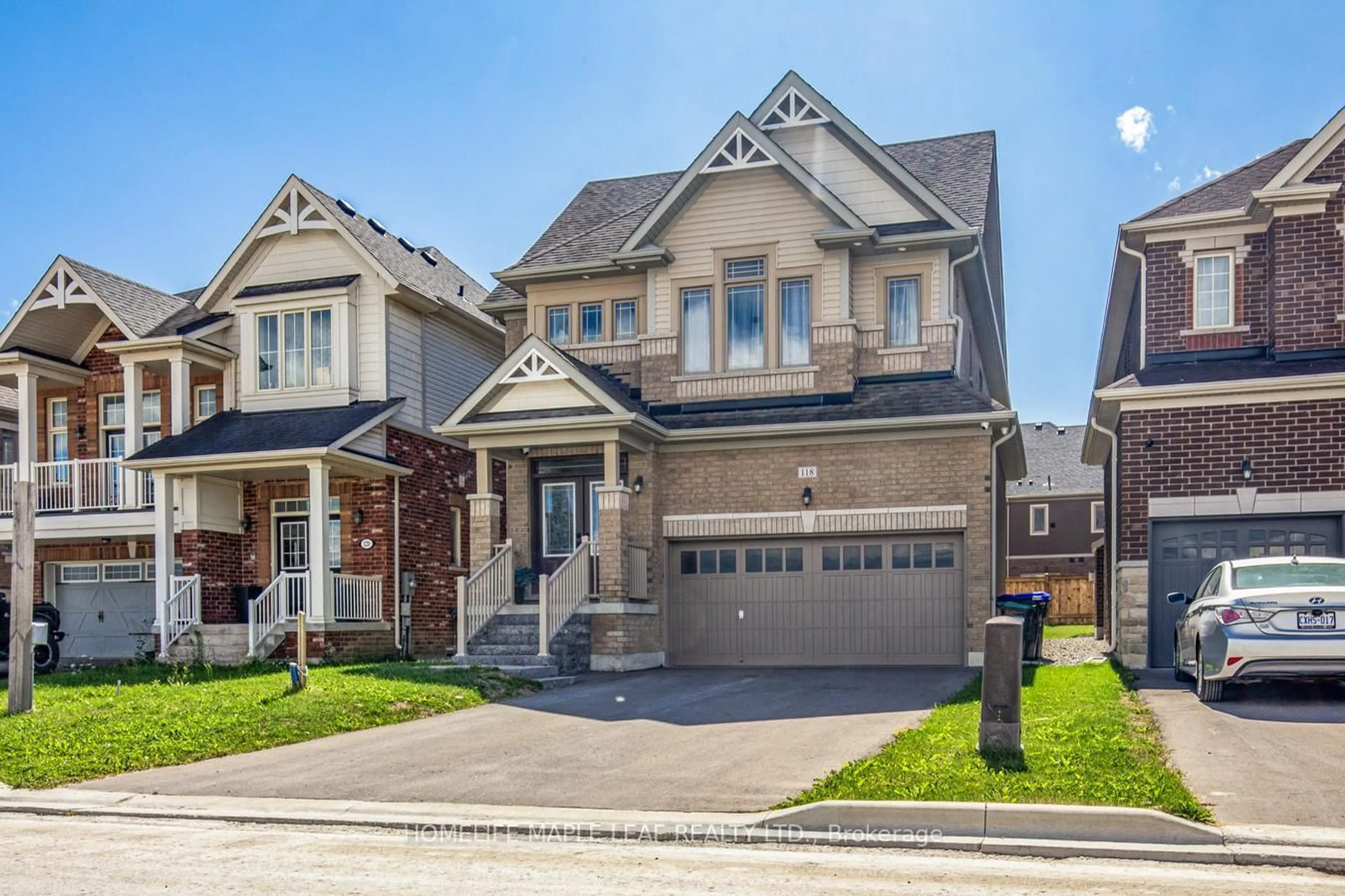 Home with brick exterior material, street for 118 Lorne Thomas Pl, New Tecumseth Ontario L9R 0V8