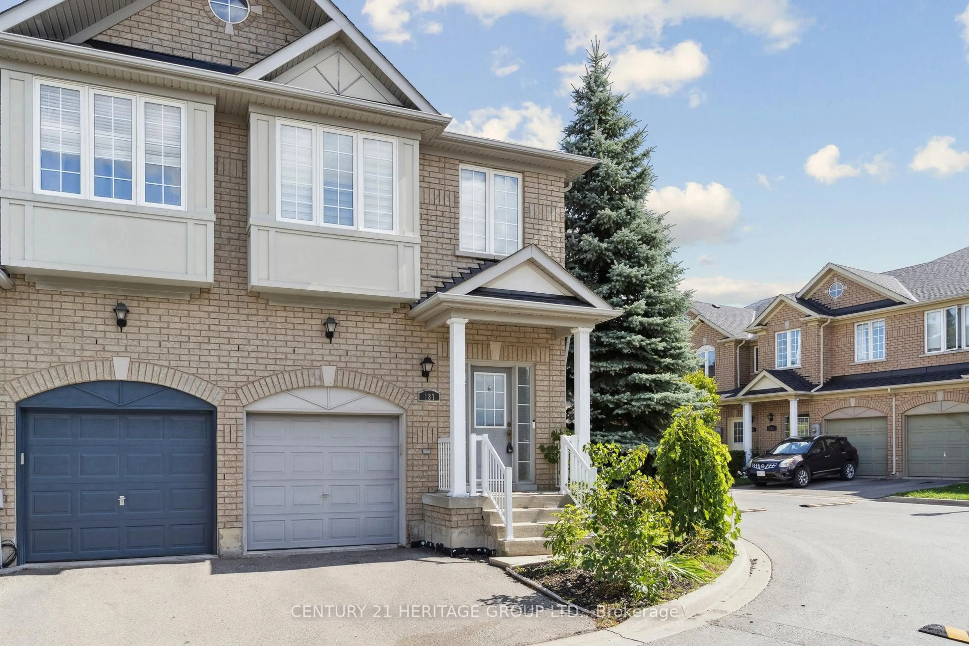 Home with brick exterior material, street for 187 Tom Taylor Cres, Newmarket Ontario L3X 3E9